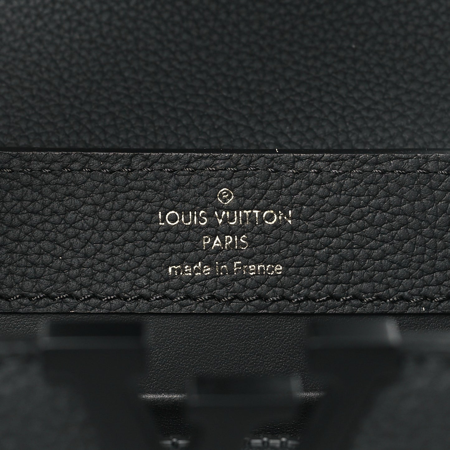Matte Taurillon Capucines East West Mini All Black