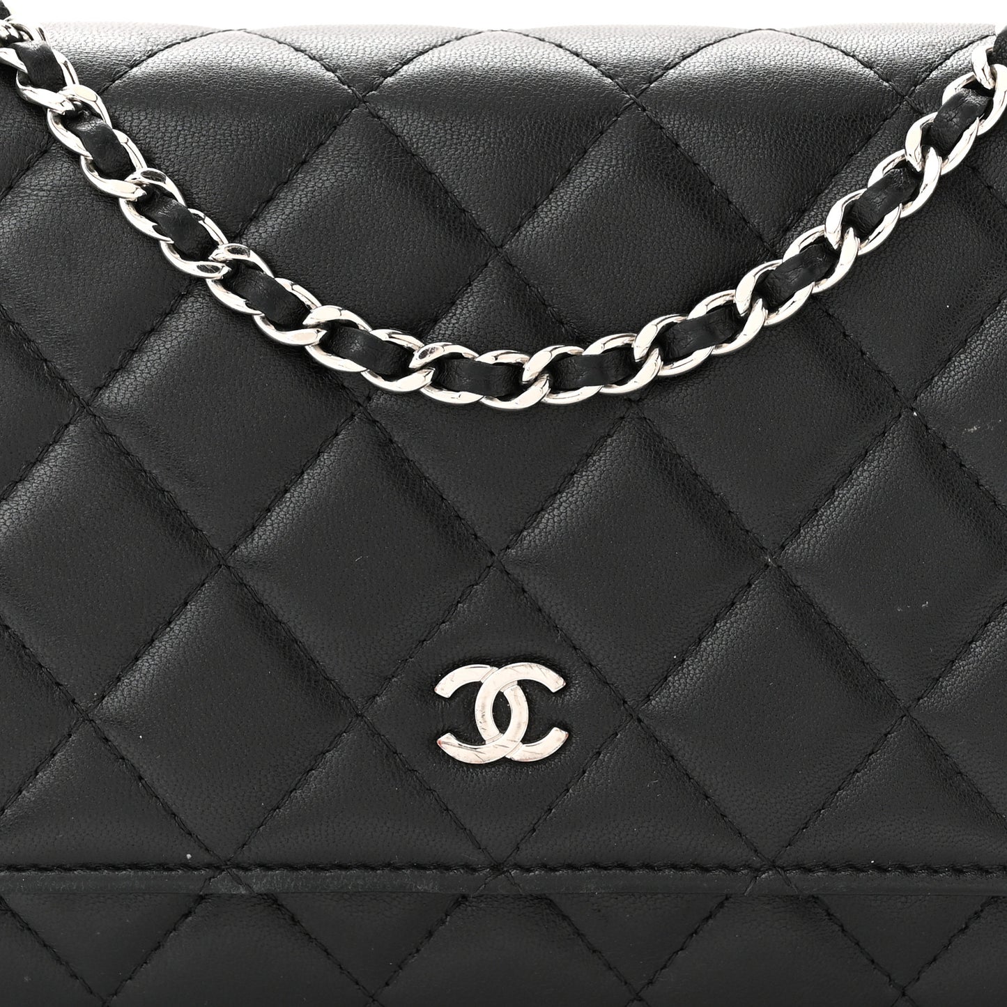 Lambskin Quilted Wallet On Chain WOC Black