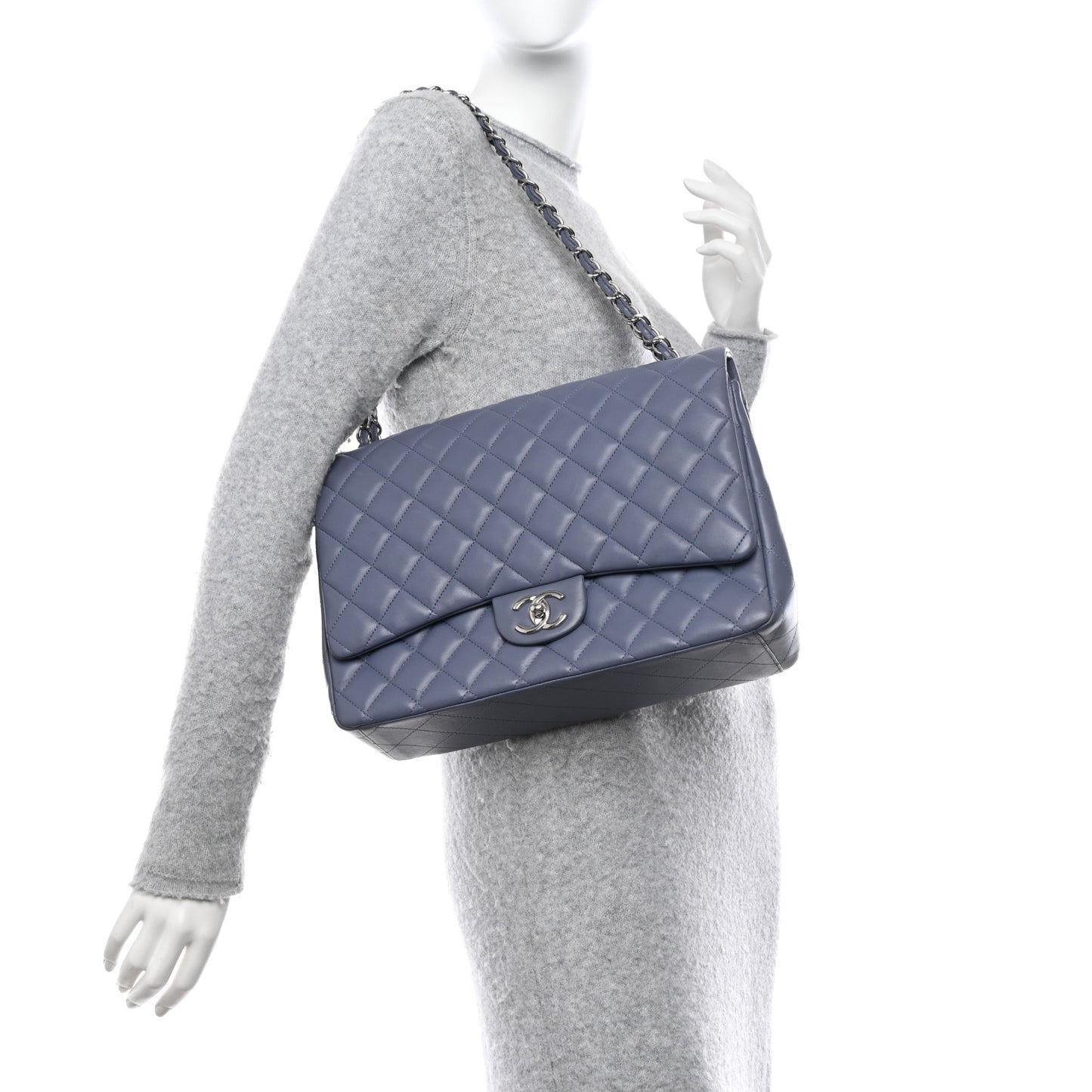 Lambskin Quilted Maxi Double Flap Light Purple