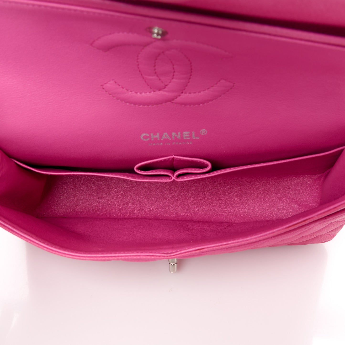 Iridescent Caviar Quilted Medium Double Flap Pink