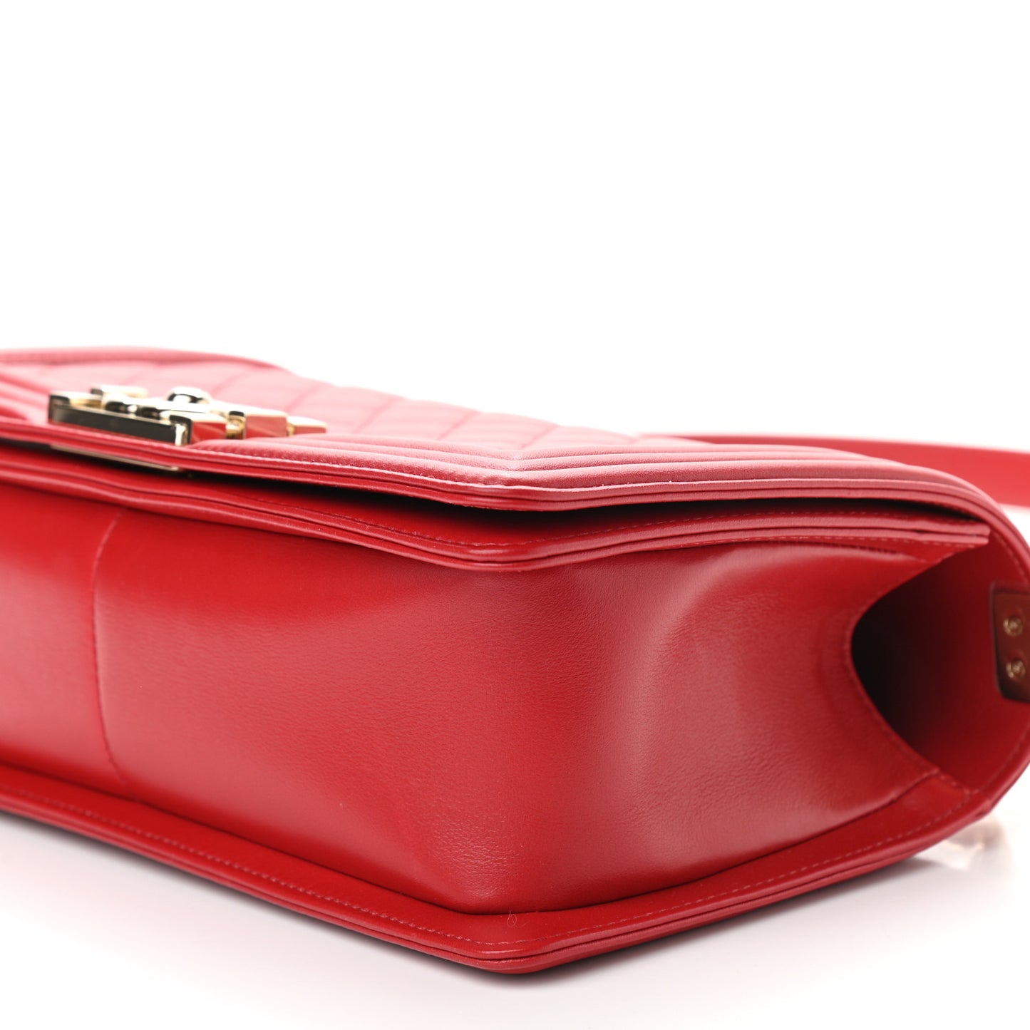 Lambskin Quilted Medium Boy Flap Red