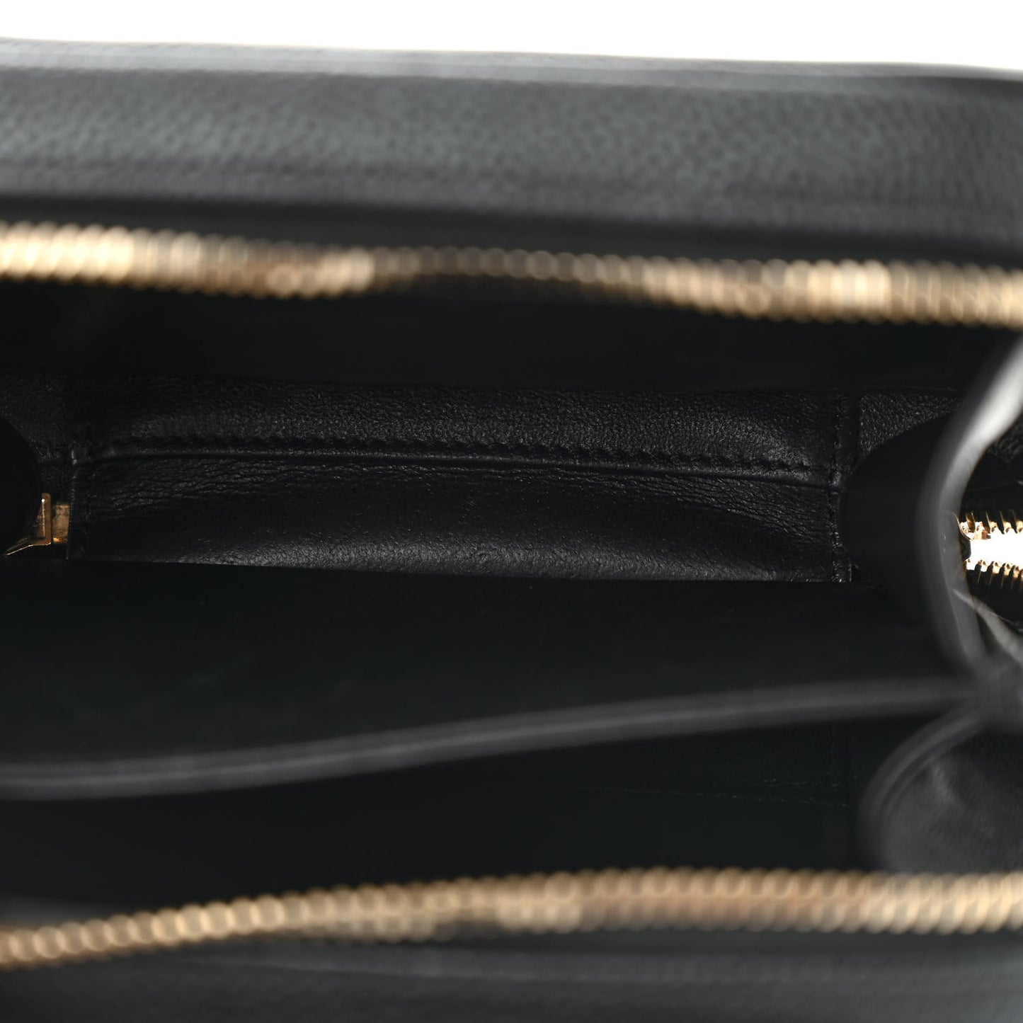 Caviar Quilted Small CC Filigree Vanity Case Black