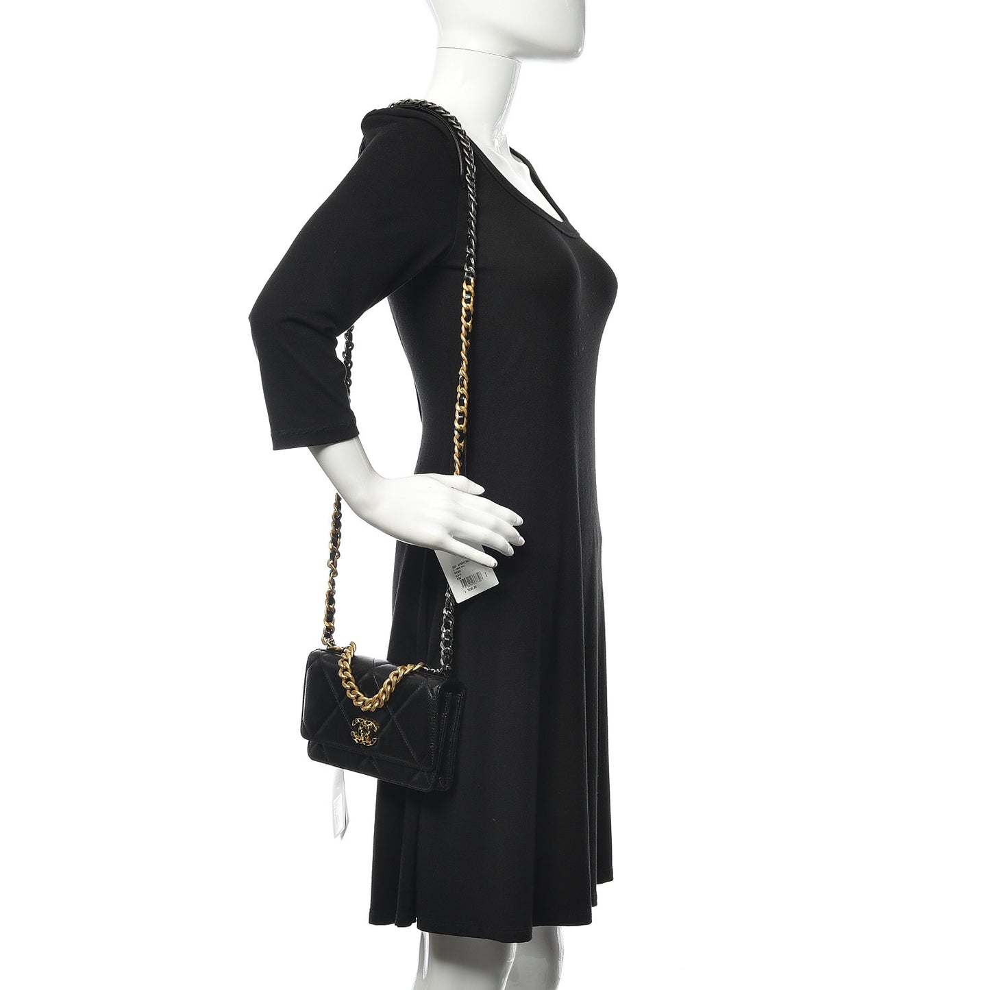 Lambskin Quilted 19 Wallet On Chain WOC Black