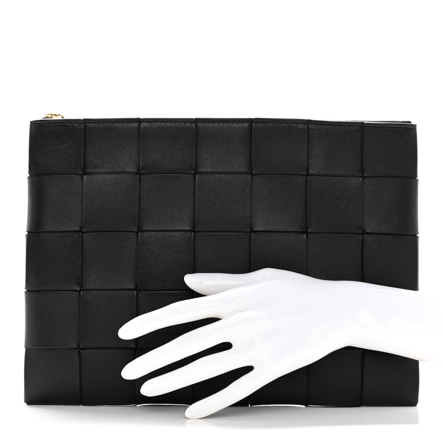 Nappa Maxi Intrecciato Cassette Flat Zip Medium Pouch Black