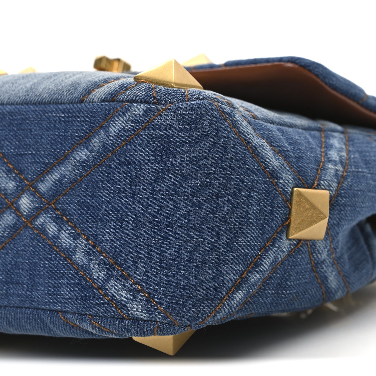 Denim Medium Roman Stud Shoulder Bag Light Denim Selleria