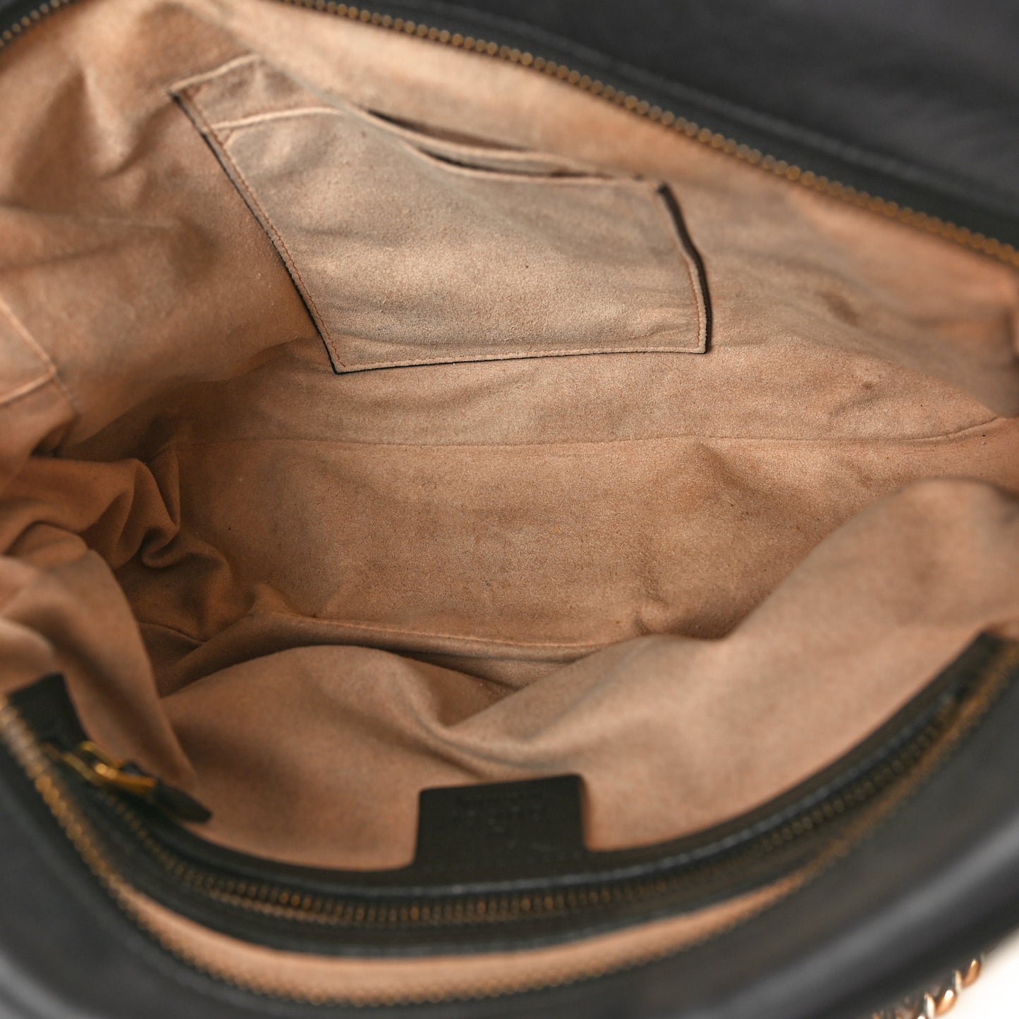 Calfskin Matelasse Medium GG Marmont Chain Shoulder Bag Black
