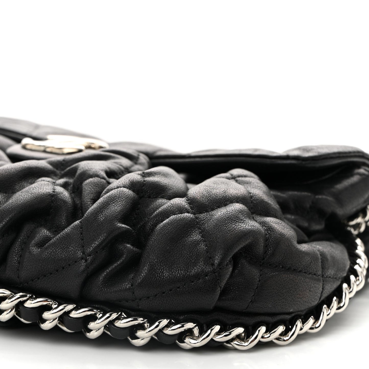Washed Lambskin Quilted Medium Chain Around Messenger Black