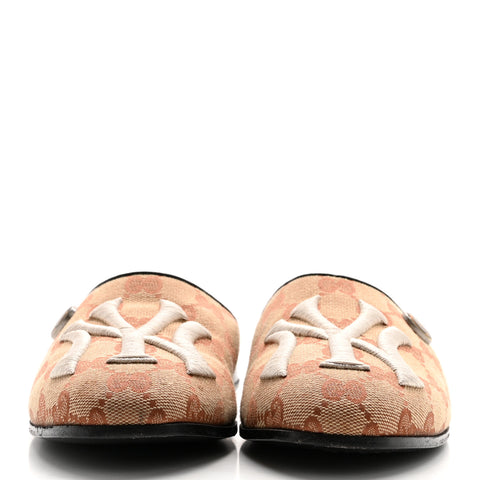 X MLB Monogram NY Yankees Embroidered Womens GG Slippers 36 Beige Ruggine