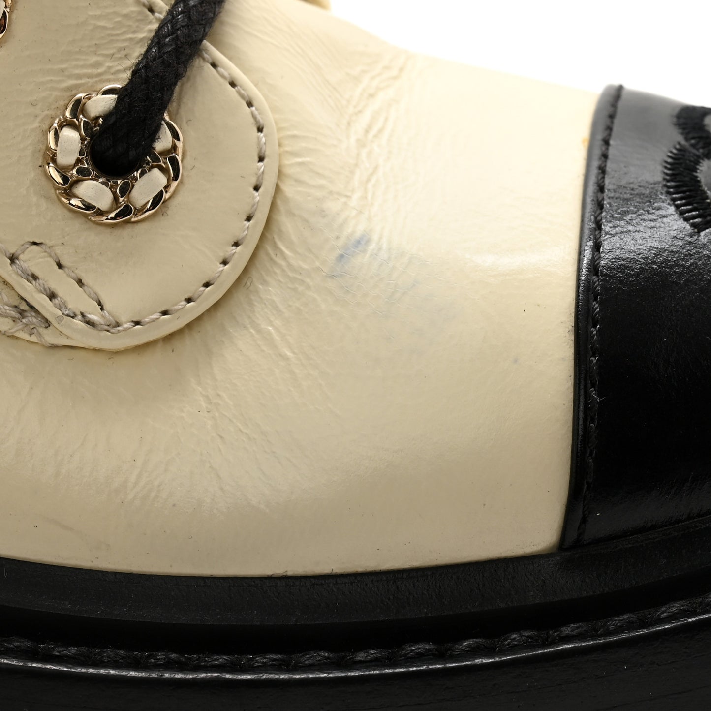 Shiny Calfskin Quilted Lace Up Combat Boots 35 Ivory Black