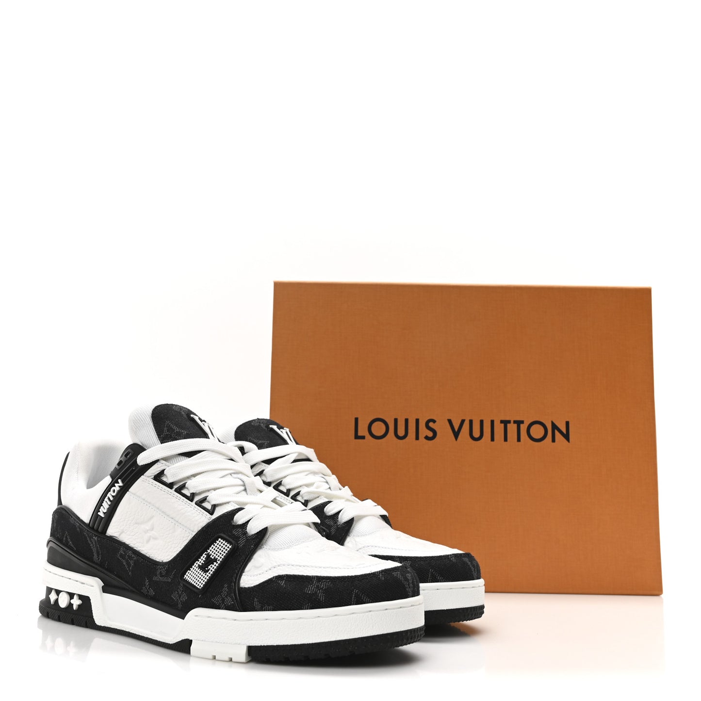 Calfskin Embossed Monogram Denim Mens LV Trainer Sneakers 9.5 Black