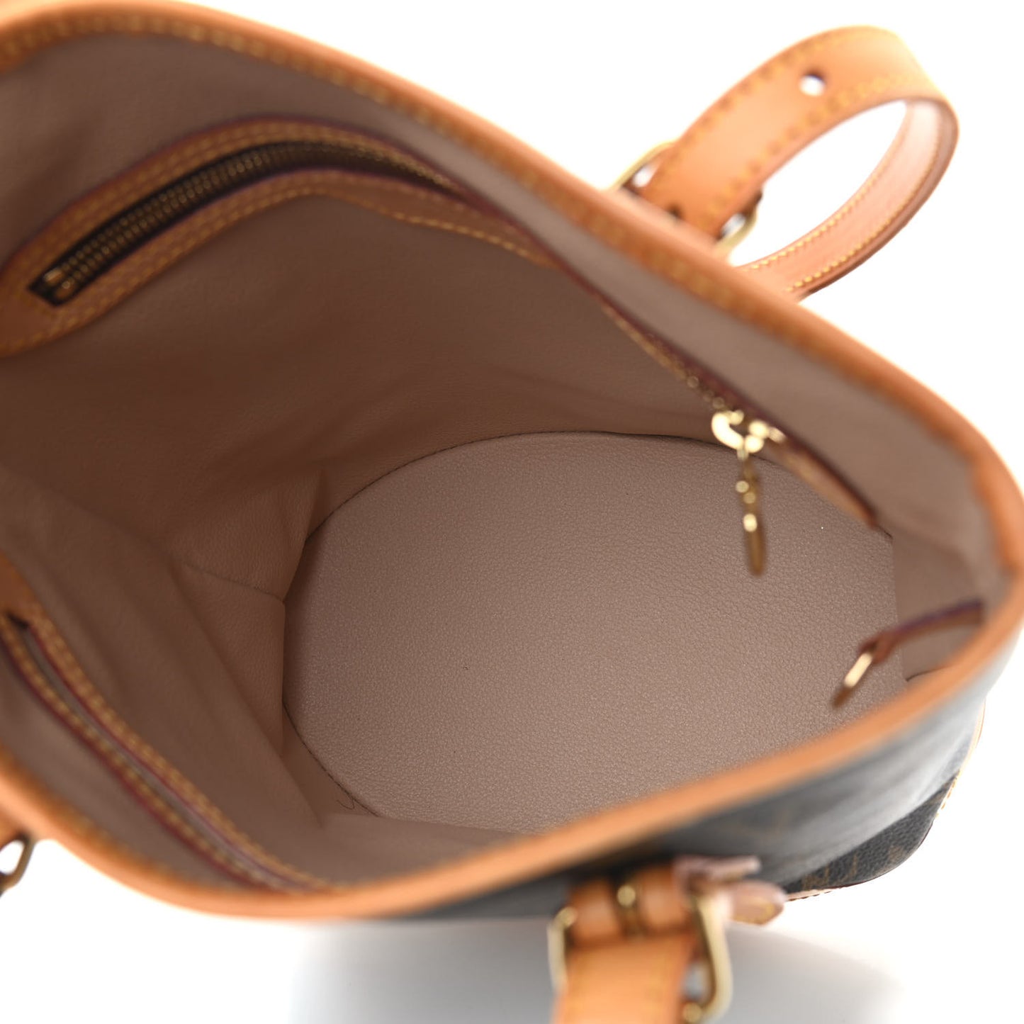 Monogram Petit Bucket 23