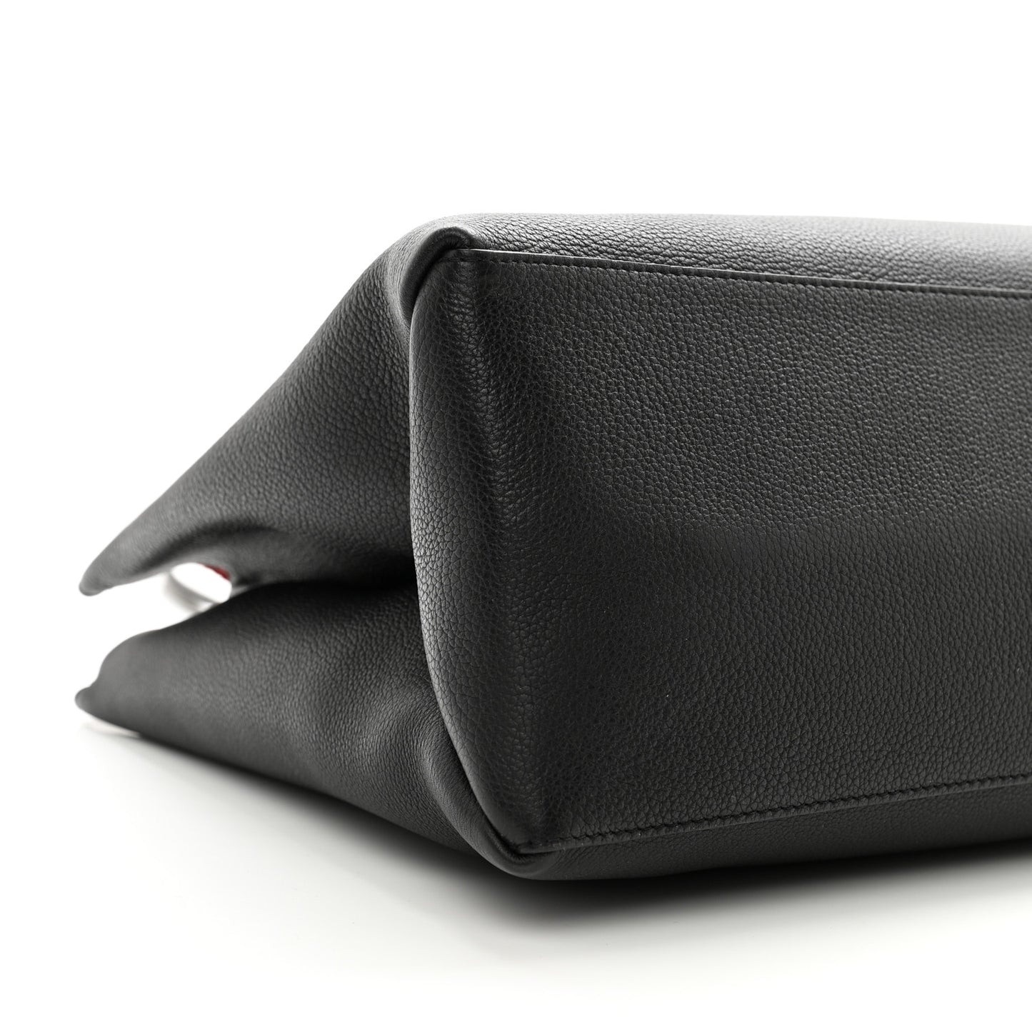 Grained Calfskin Lockme Shopper Black