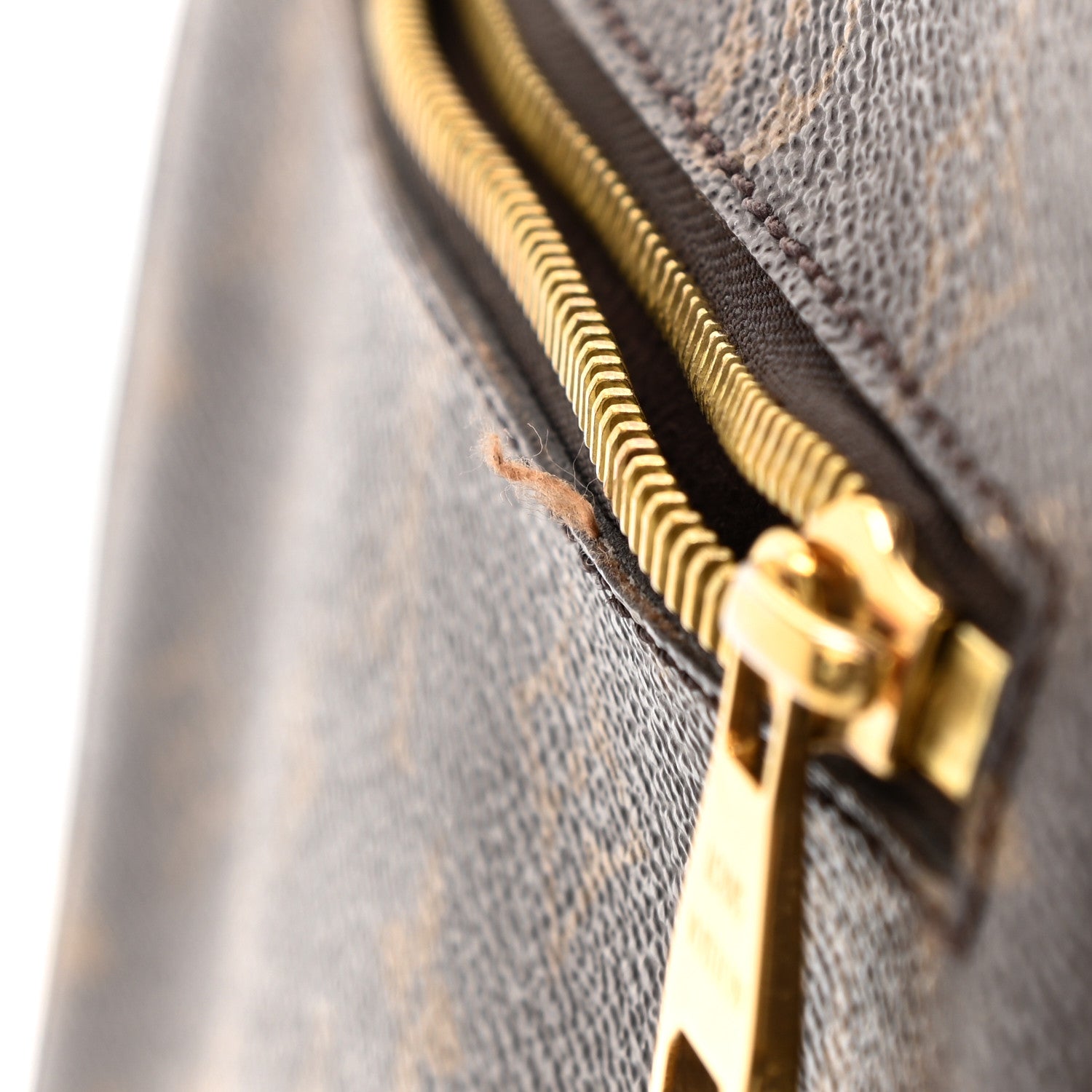 Louis Vuitton Monogram Pochette Metis 13 of 18