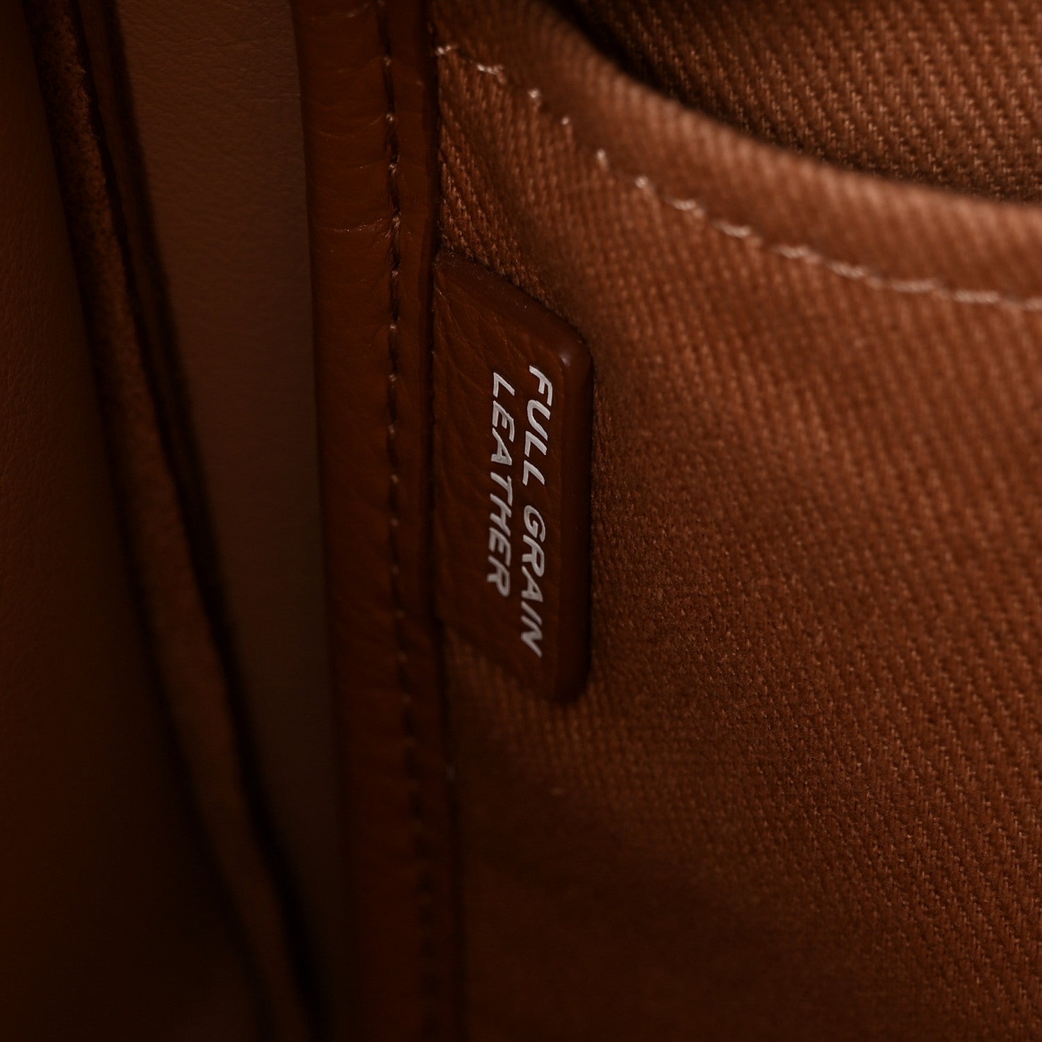Marc Jacobs Grained Calfskin Medium The Tote Bag Argan Oil 7 of 19