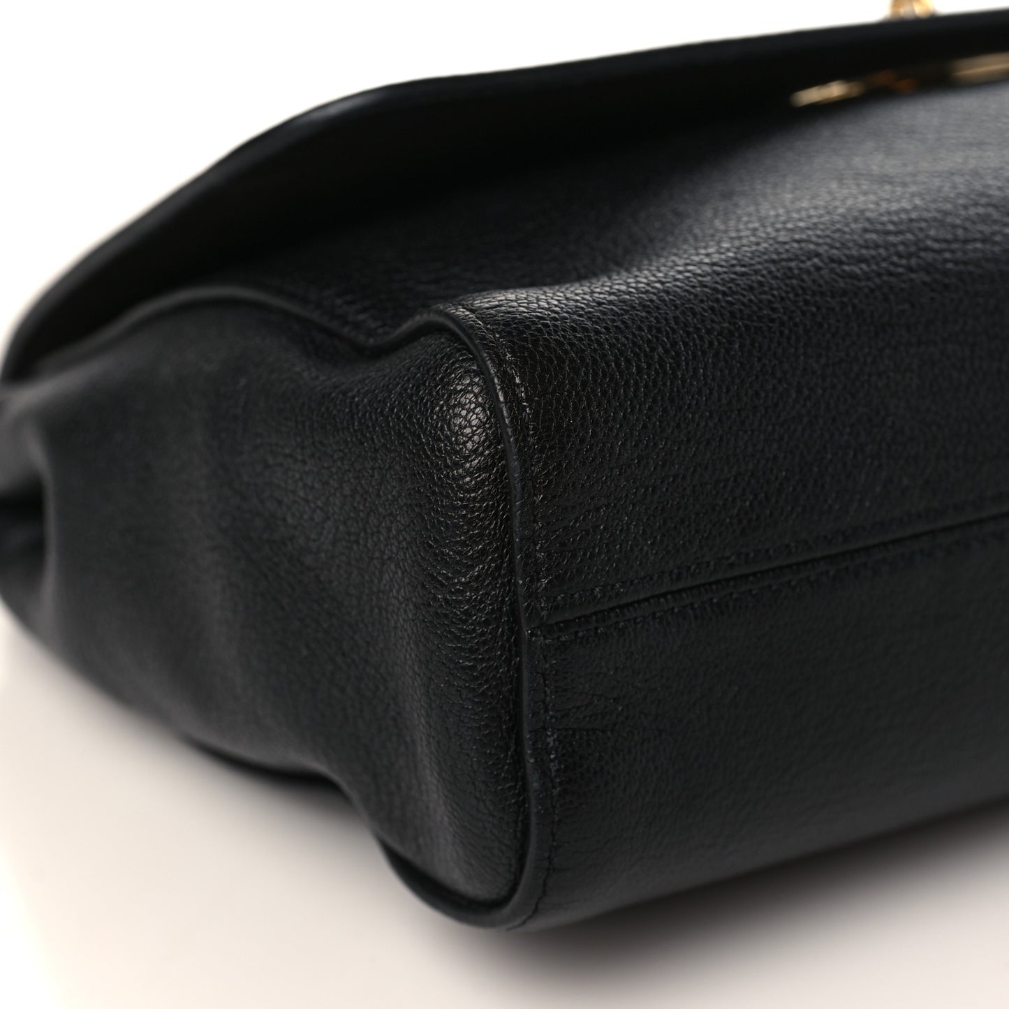 Small Classic Grain Calfskin Medium Lily Black
