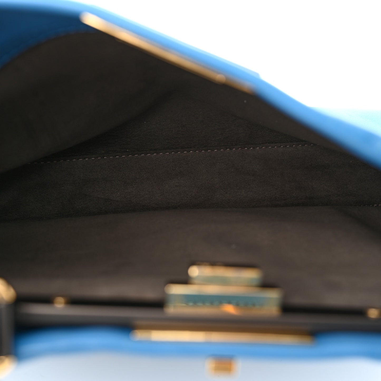 Vitello Seta Medium Peekaboo Iconic Satchel Blue Royal