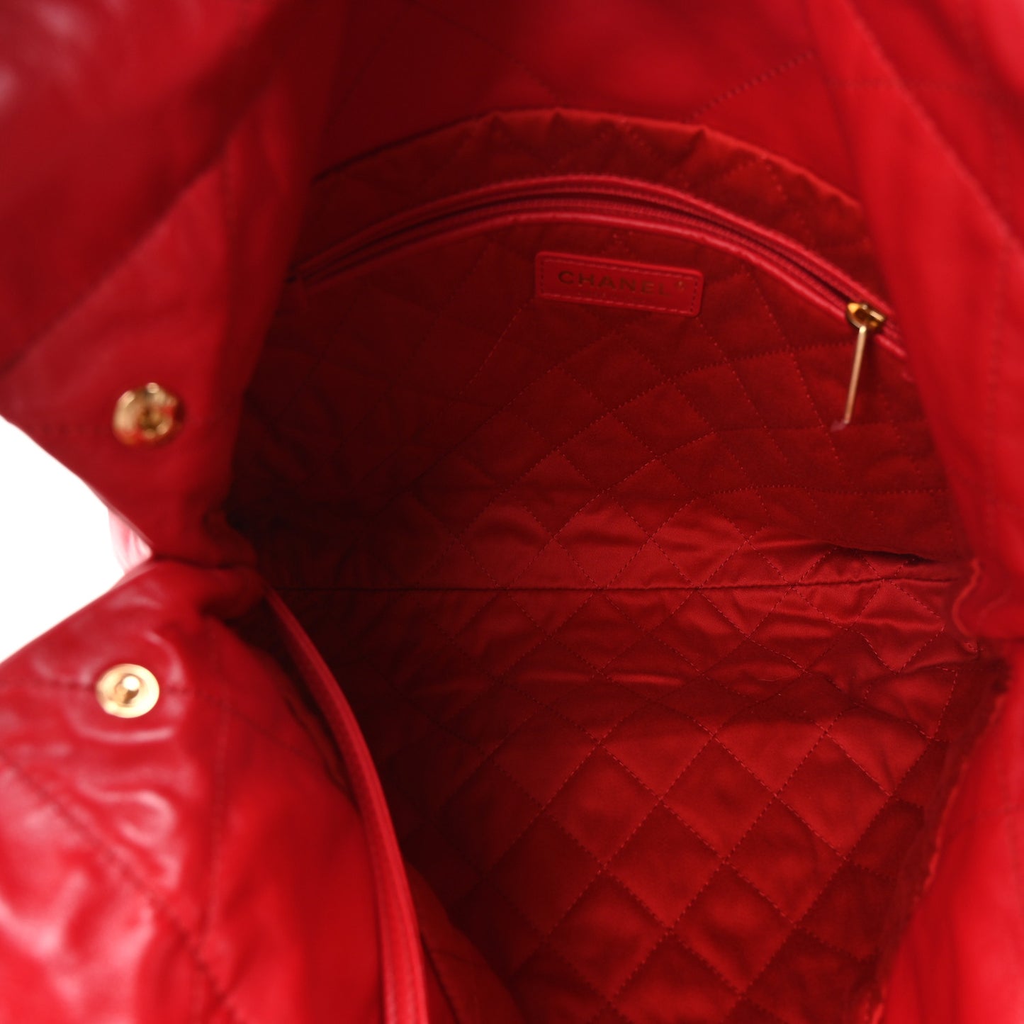 Shiny Calfskin Quilted Small Chanel 22 Red