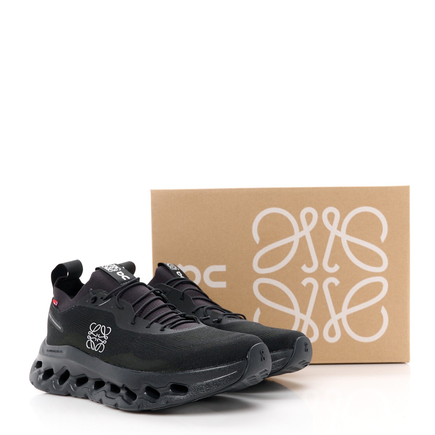 X ON Canvas Mesh Cloudtilt Sneakers 39 Black