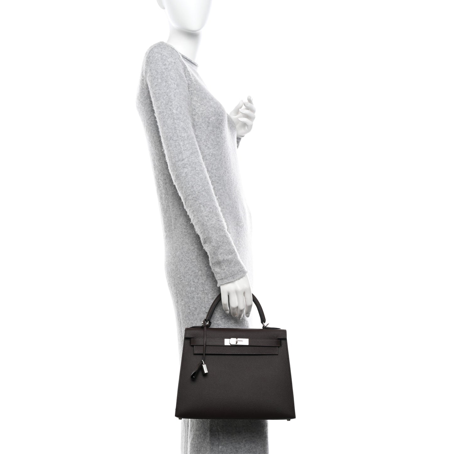Epsom Kelly Sellier 28 Ebene