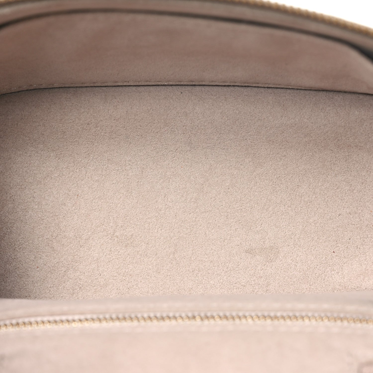 Louis Vuitton Empreinte Monogram Giant Vanity PM Tourterelle 4 of 14