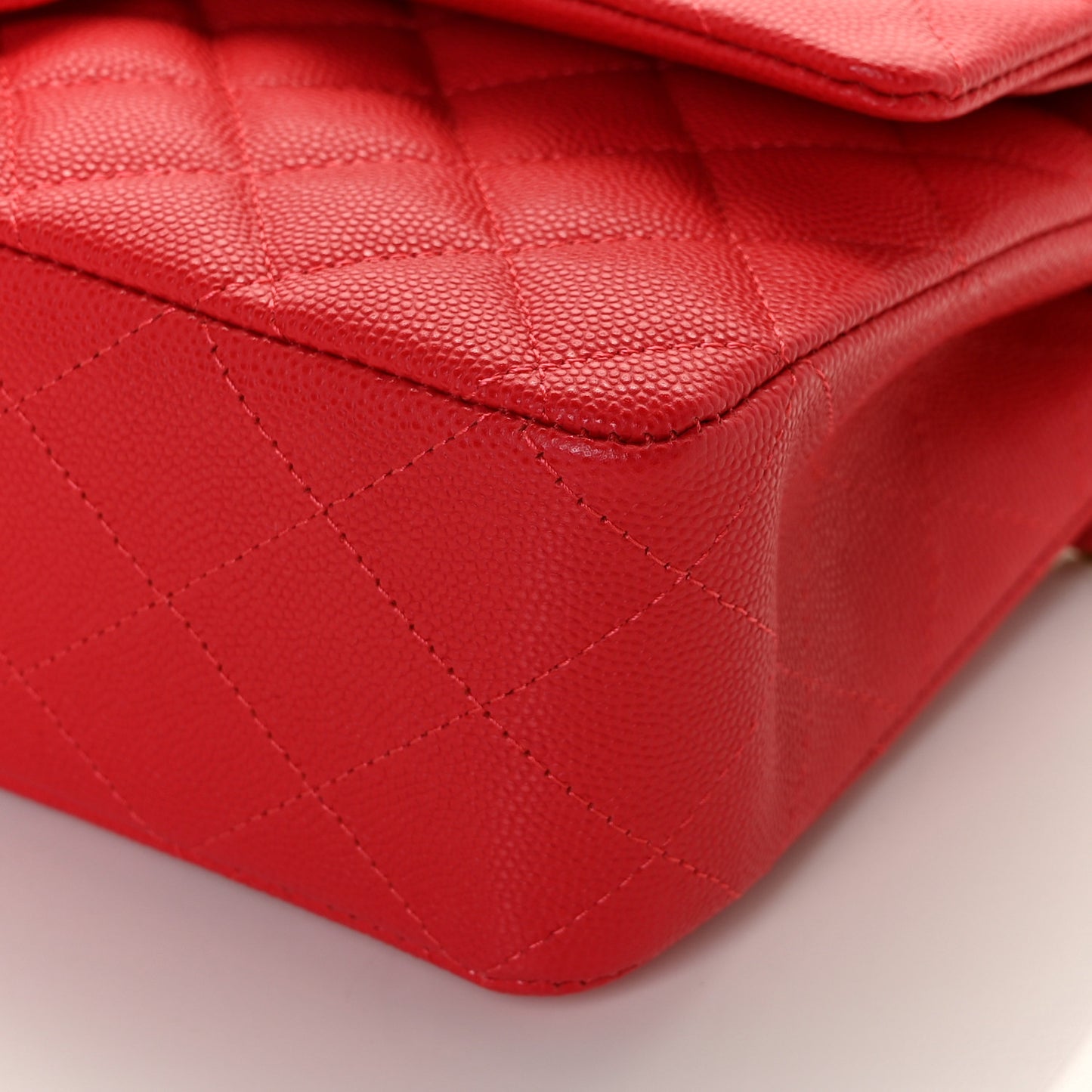 Caviar Quilted Medium Double Flap Red
