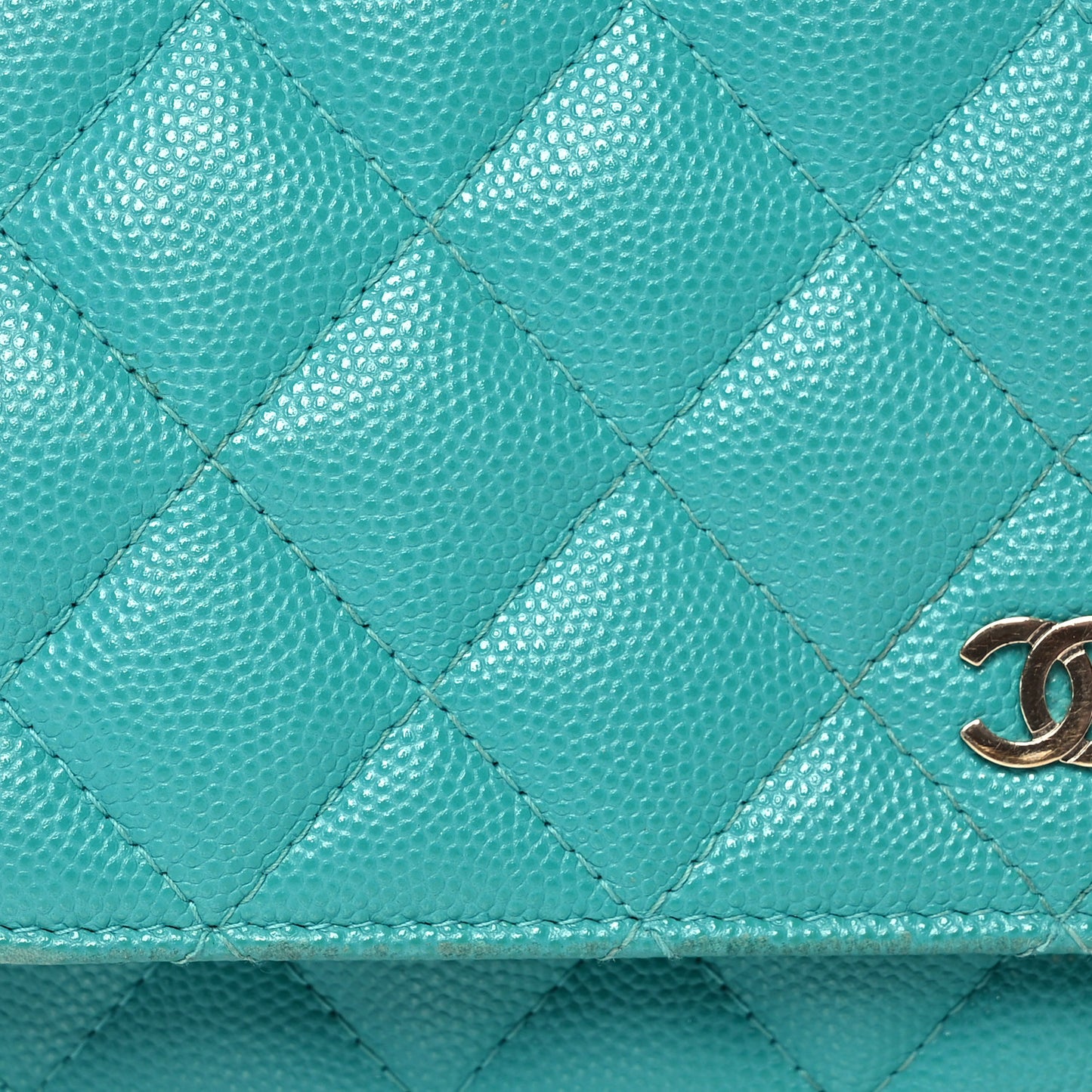 Caviar Quilted Wallet On Chain WOC Turquoise