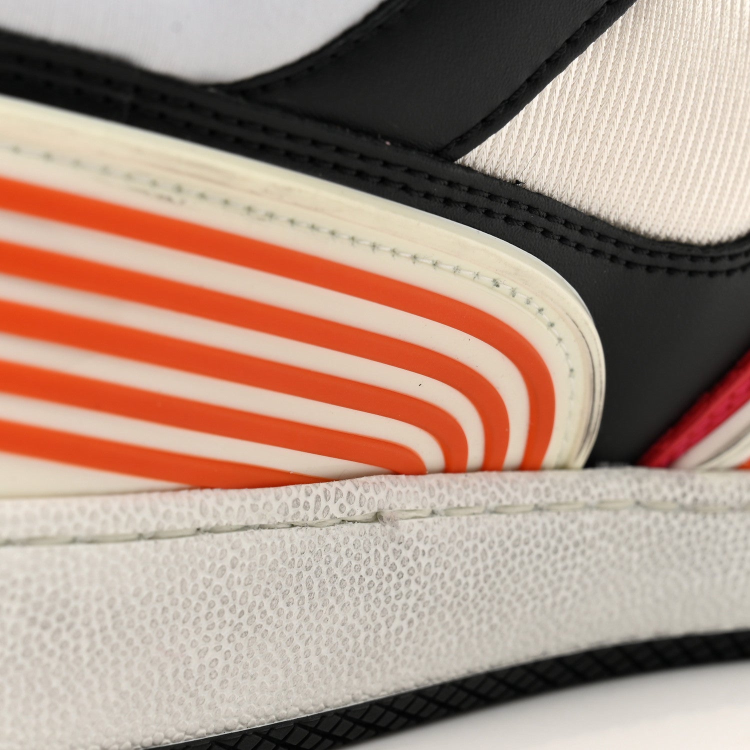 Gucci Demetra Mens Basket Low Top Sneakers 10 Deep Coral Great White Black 10 of 12