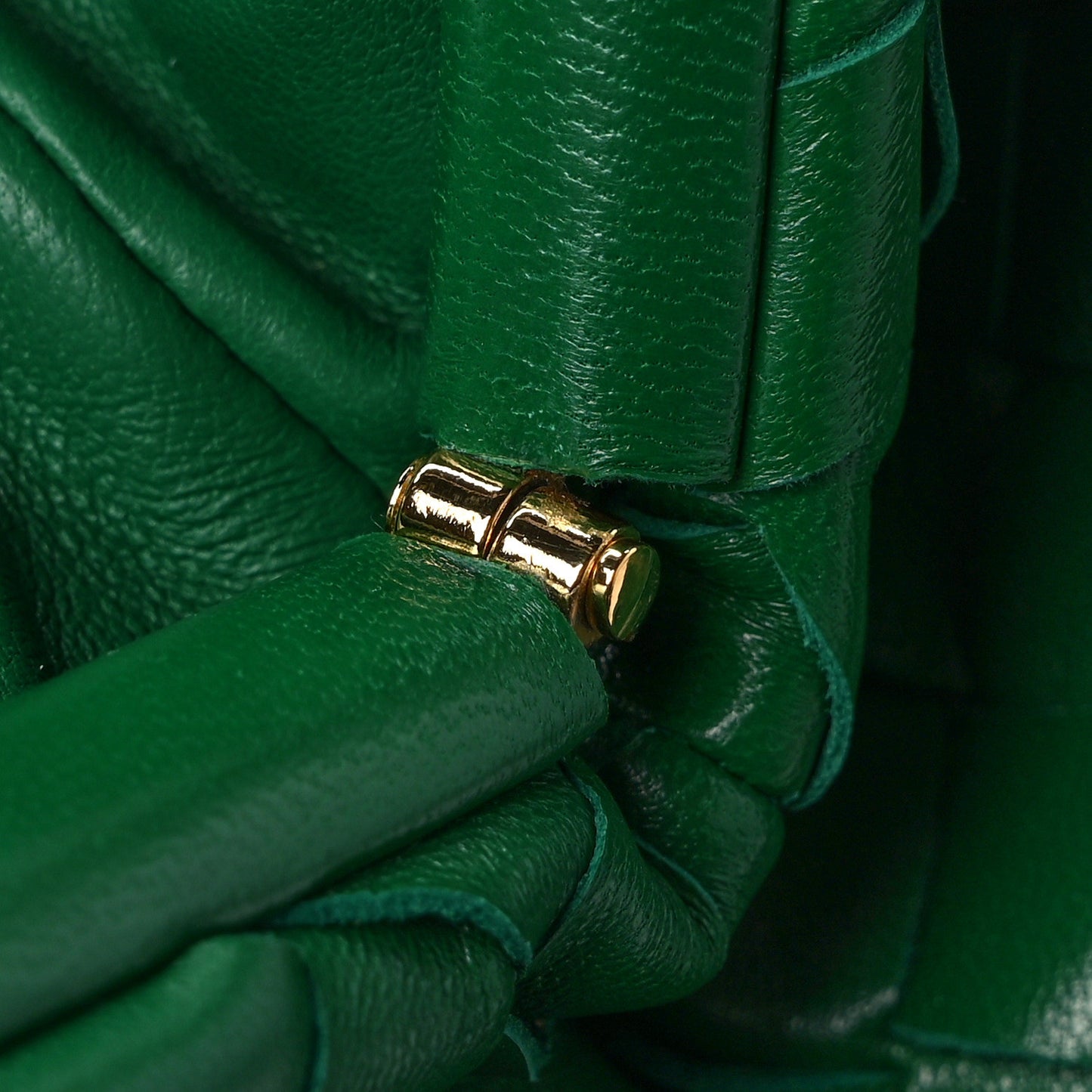 Nappa Maxi Intrecciato The Pouch Oversized Clutch Racing Green
