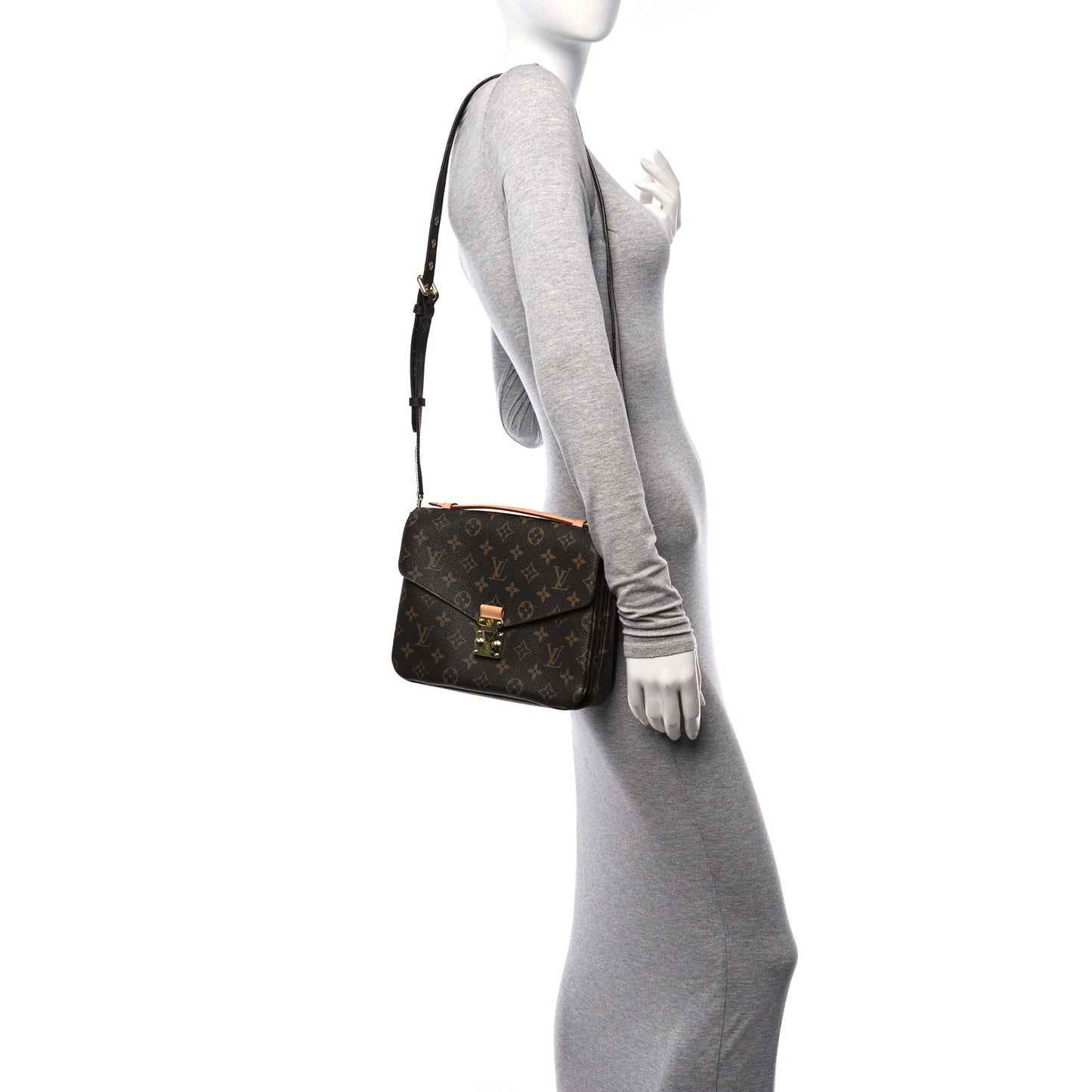 Monogram Pochette Metis