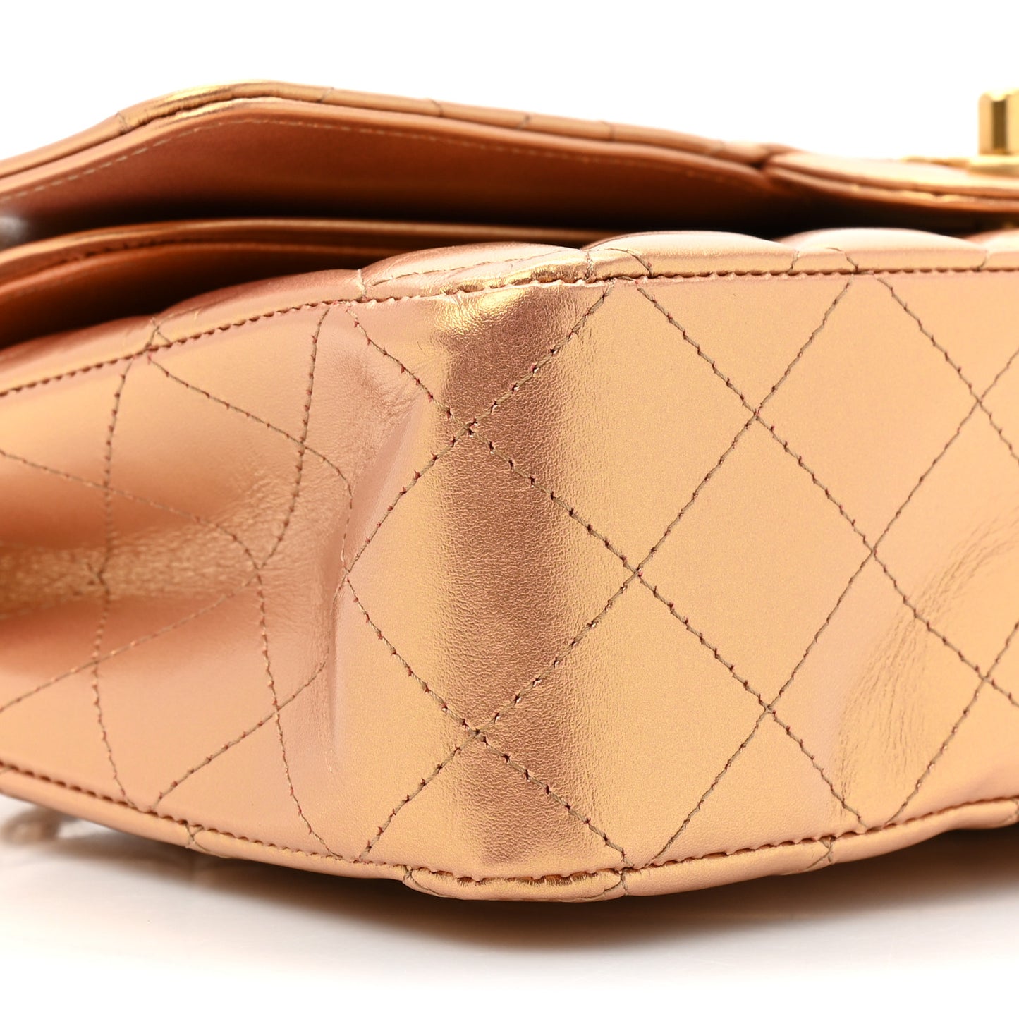 Metallic Lambskin Quilted Medium Double Flap Golden