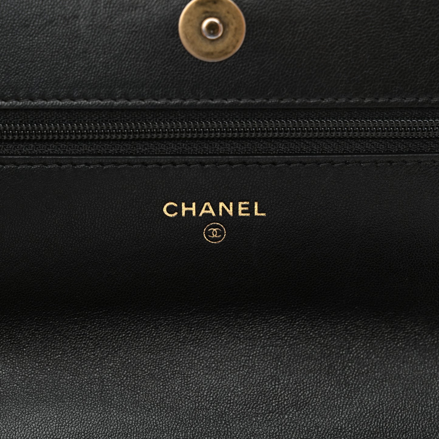 Lambskin Quilted Chanel 19 Wallet On Chain WOC Black