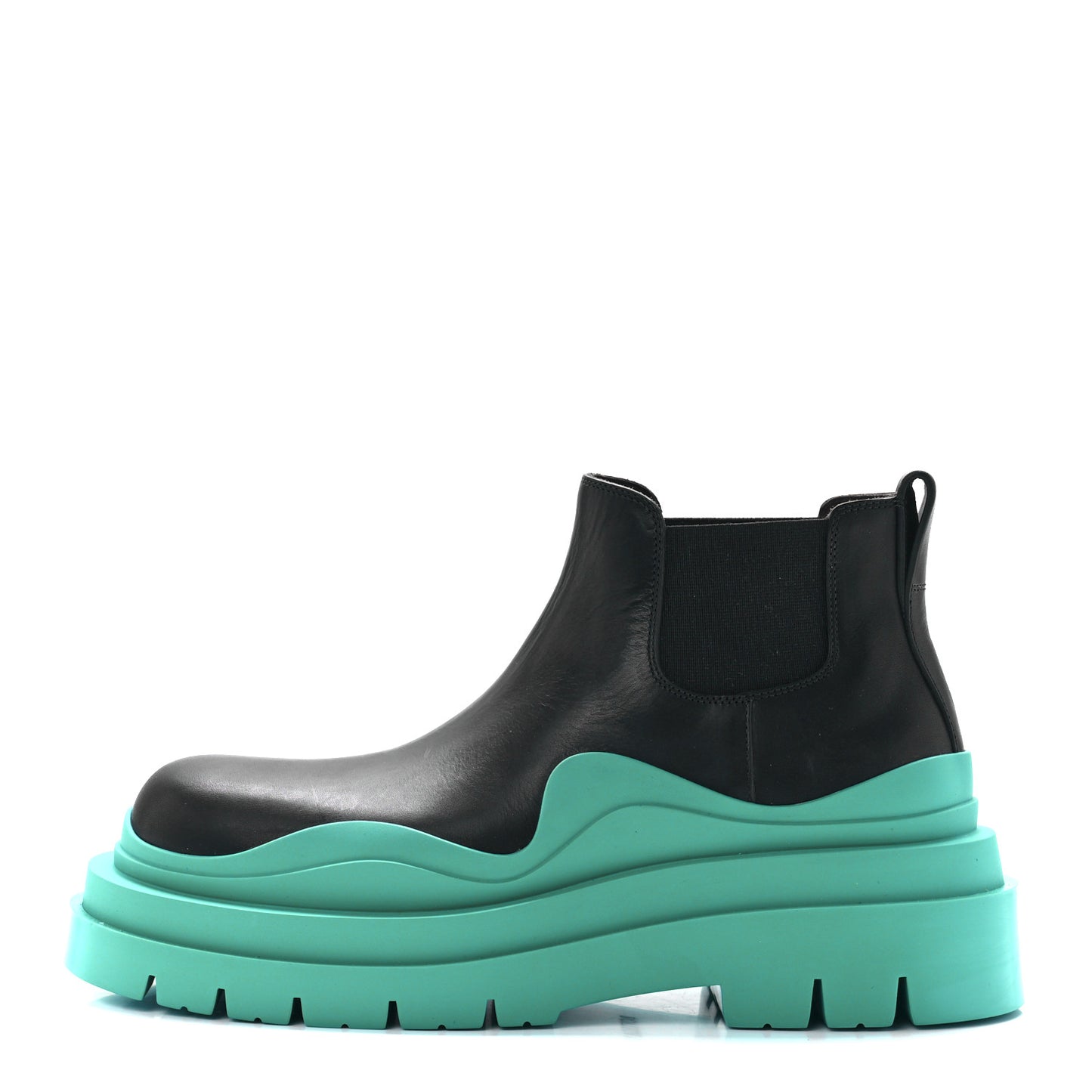 Calfskin The Tire Cropped Chelsea Boots 38 Black Neptune