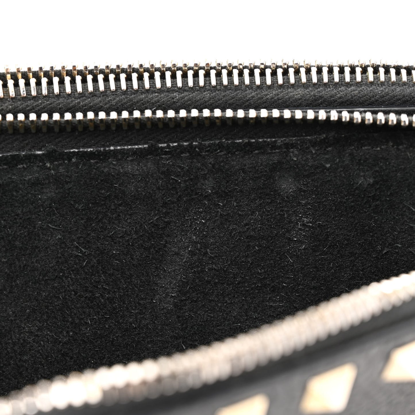 Pebbled Calfskin Rockstud Small Chain Shoulder Bag Black