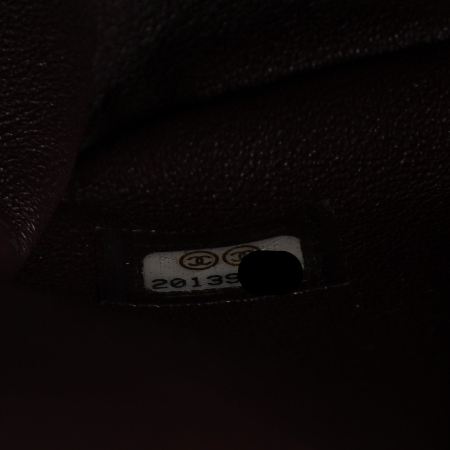 Lambskin Medium Surpique Chevron Single Flap Light Beige