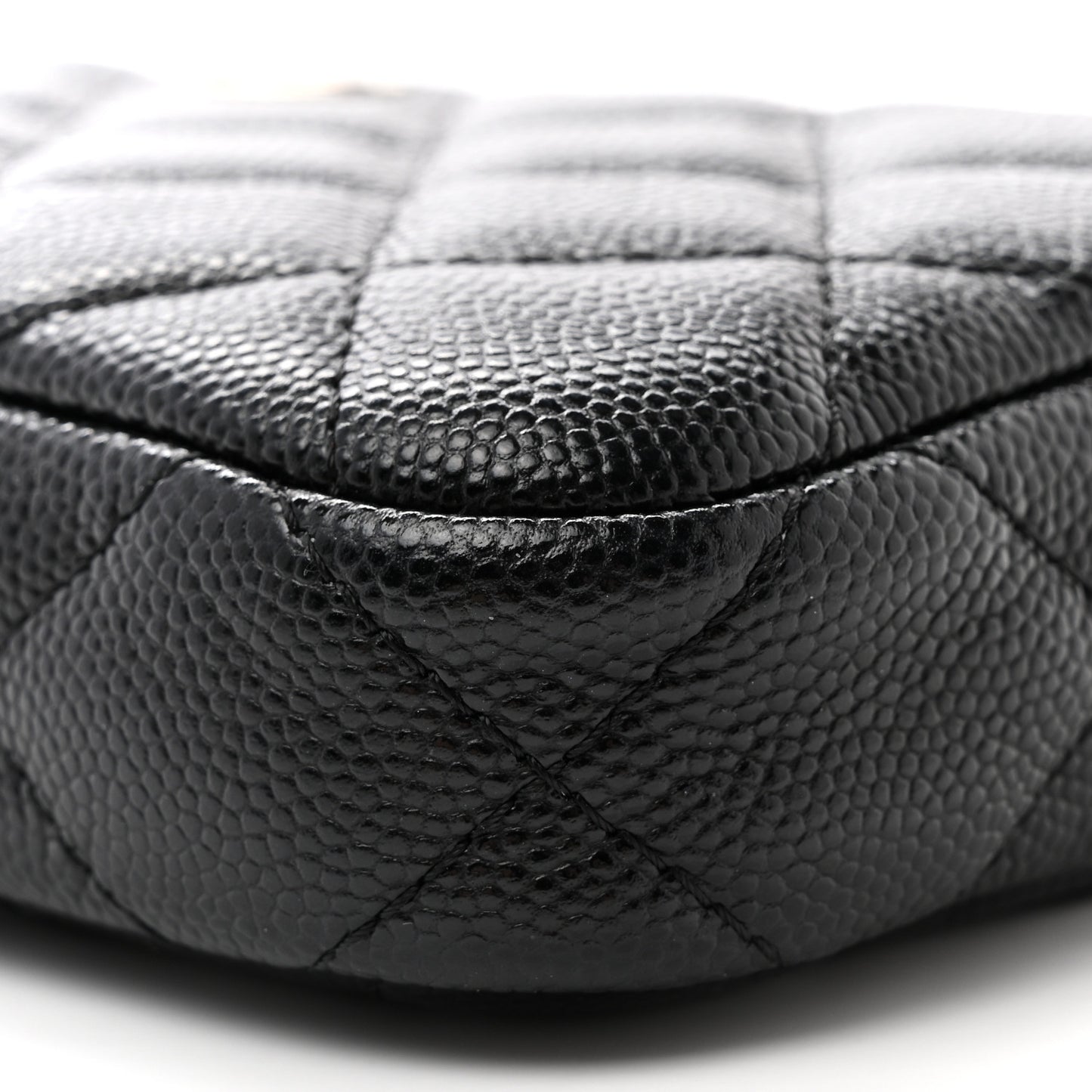 Caviar Quilted Small Clutch With Chain Black