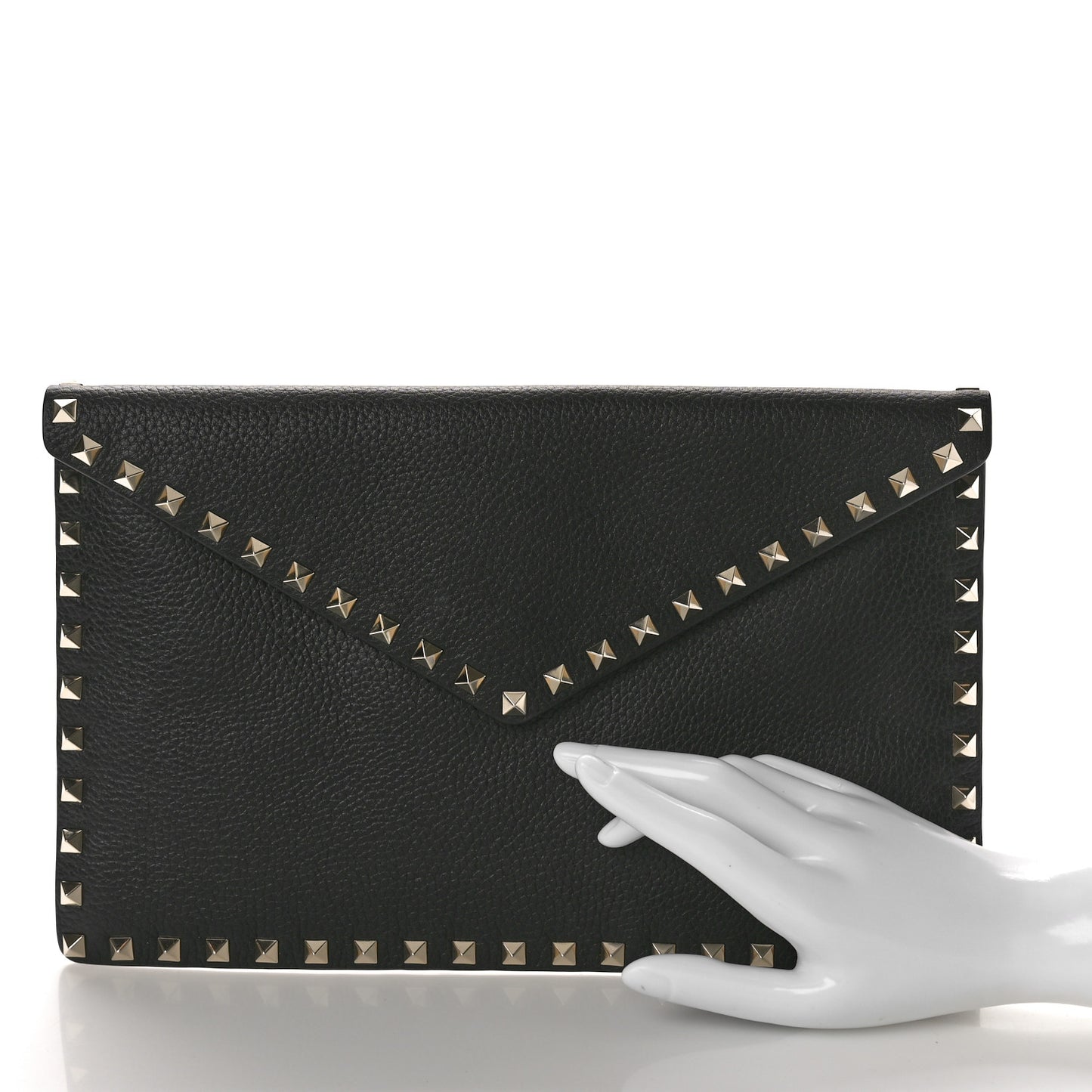 Pebbled Calfskin Large Rockstud Envelope Clutch Black