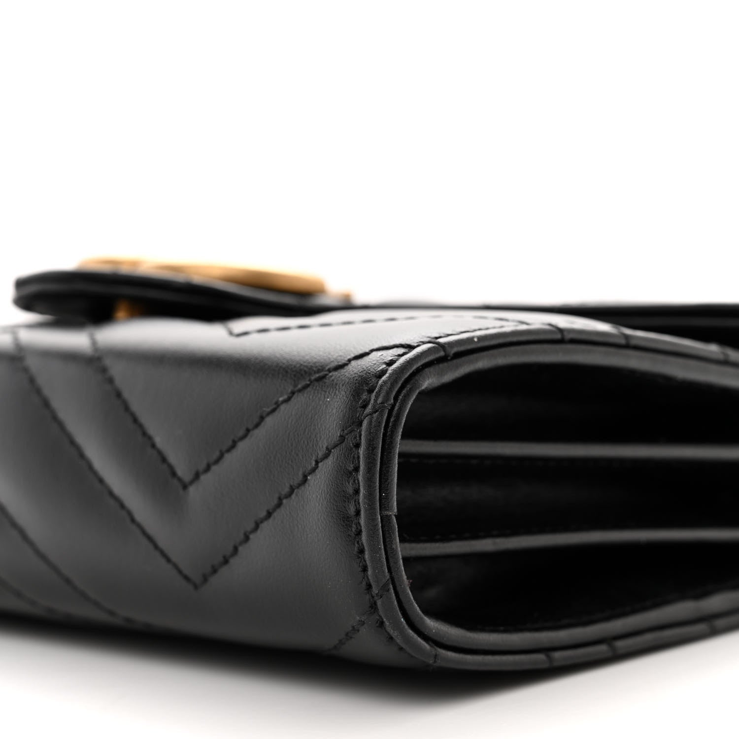 Gucci Calfskin Matelasse GG Marmont Chain Wallet Black 10 of 17