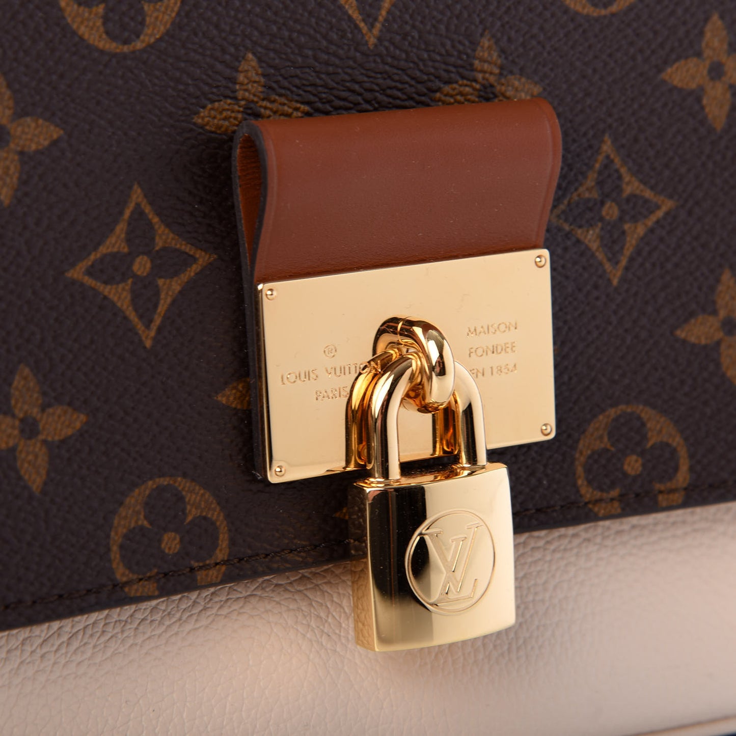 Monogram Vaugirard Creme
