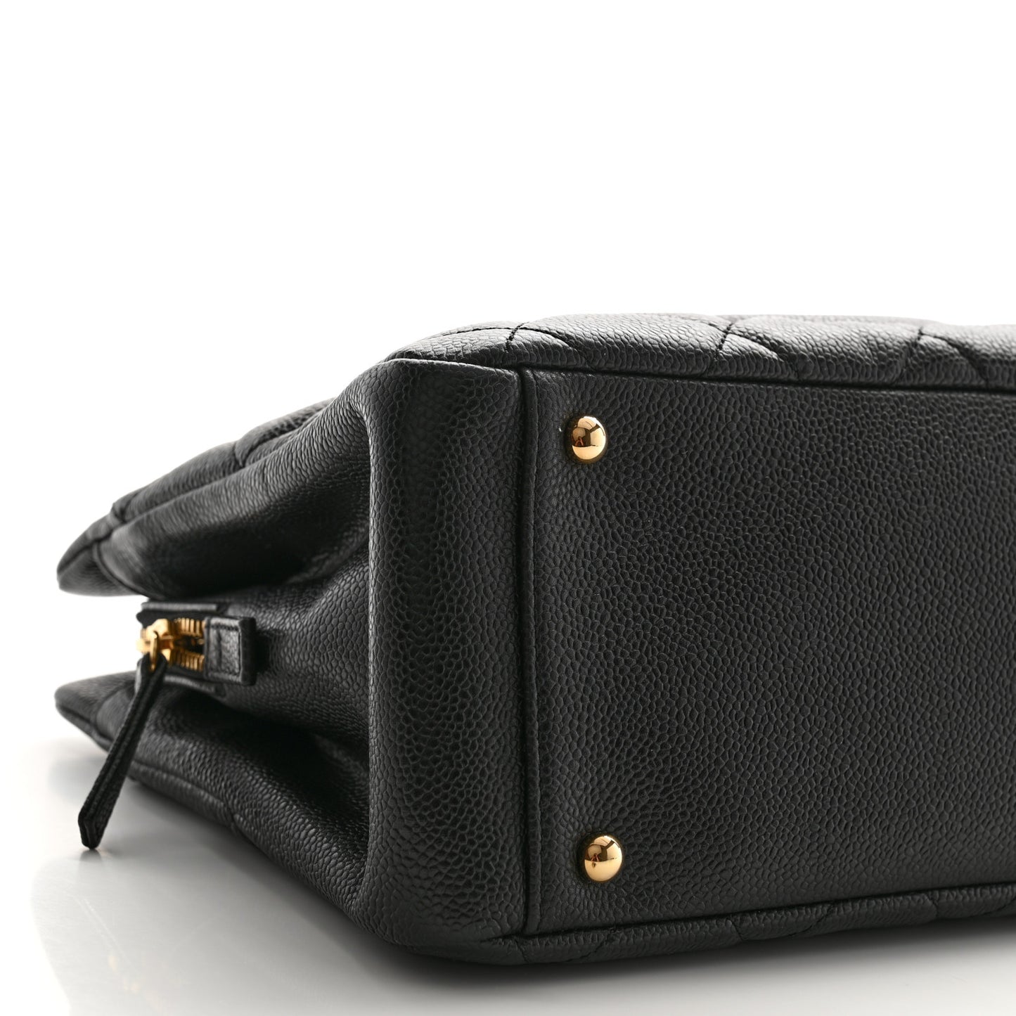 Caviar Quilted Timeless CC Soft Tote Black