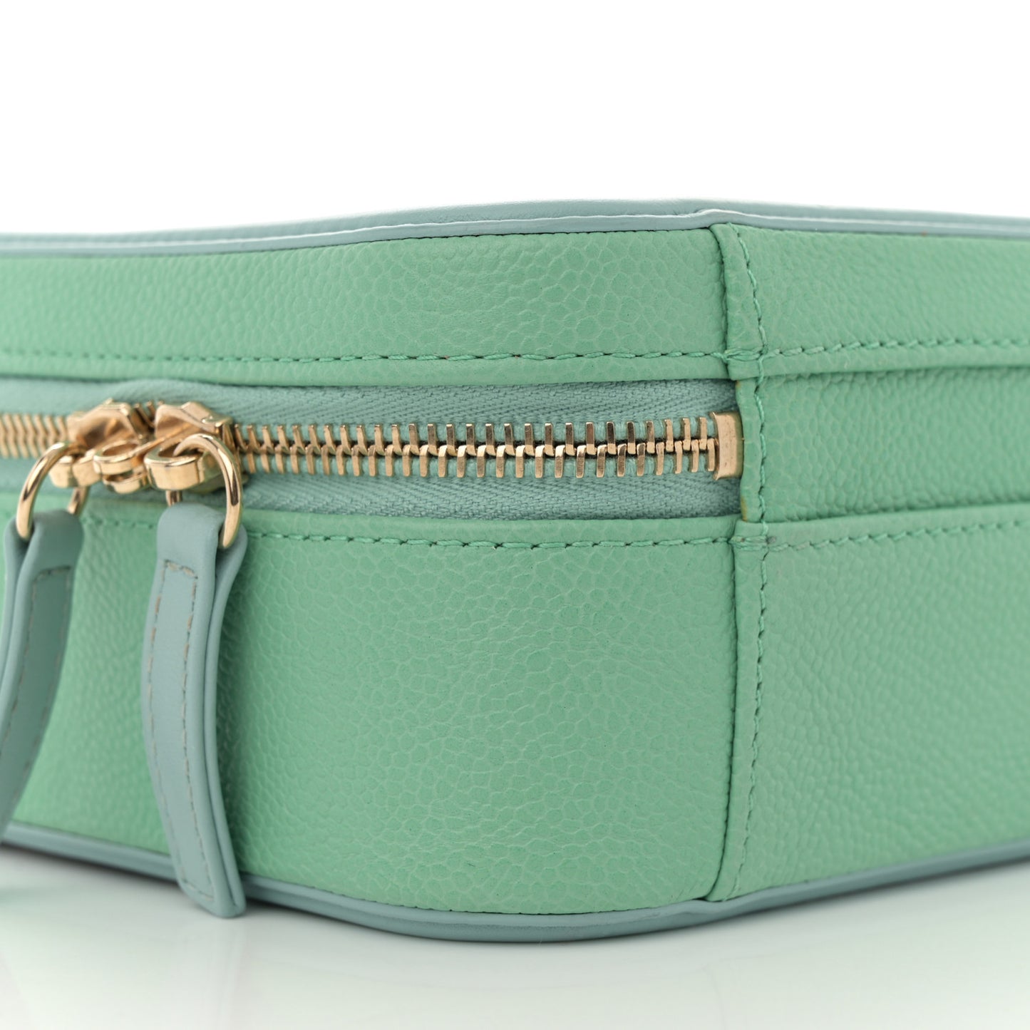 Caviar Quilted Medium CC Filigree Vanity Case Pink Green Blue