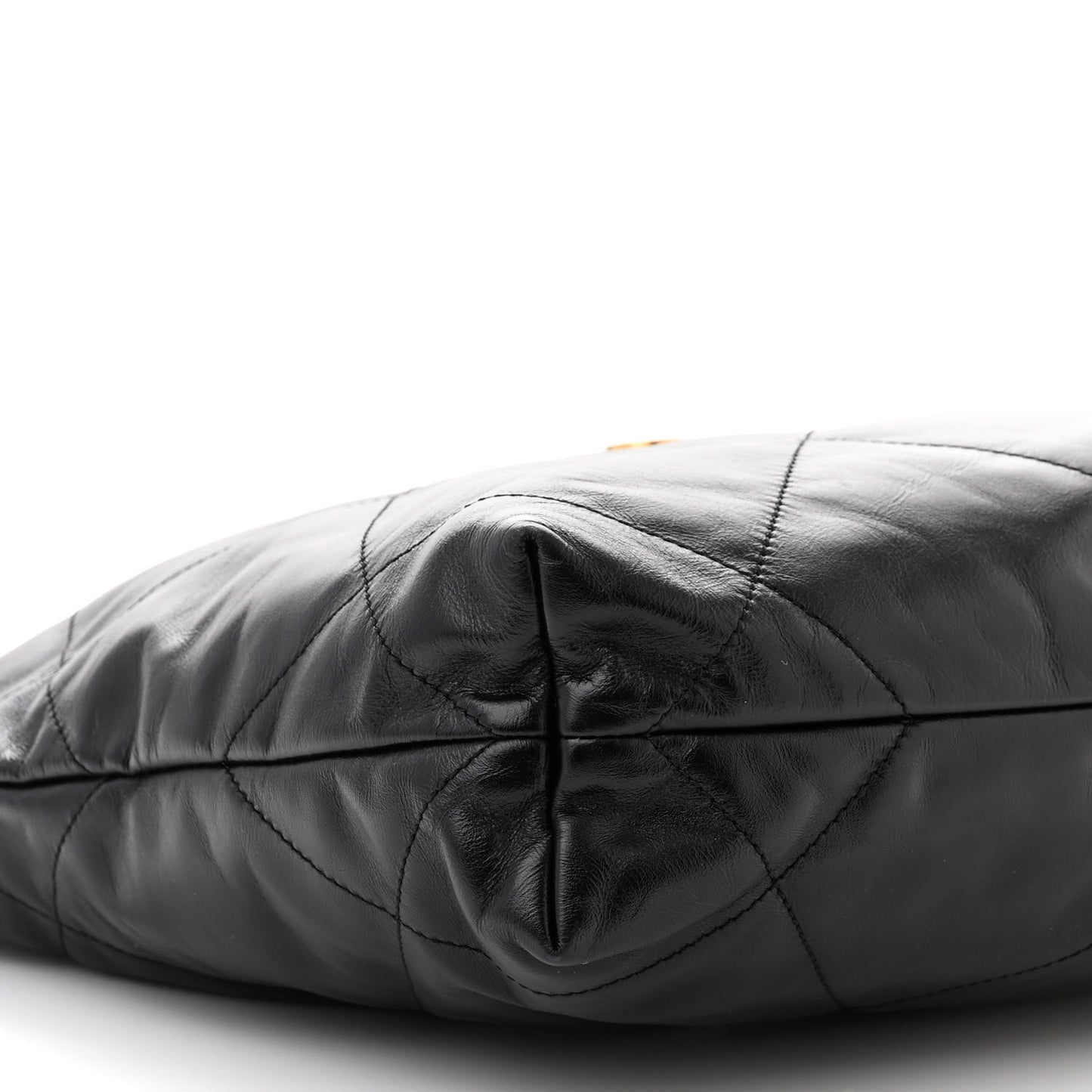 Shiny Calfskin Quilted Small Chanel 22 Black