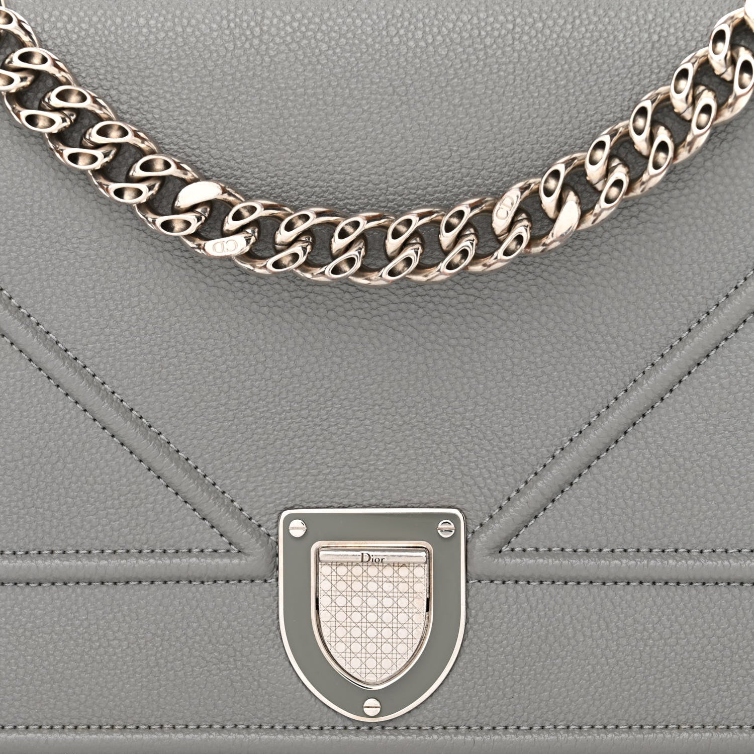 Christian Dior Grained Calfskin Medium Diorama Flap Bag Gris 8 of 10