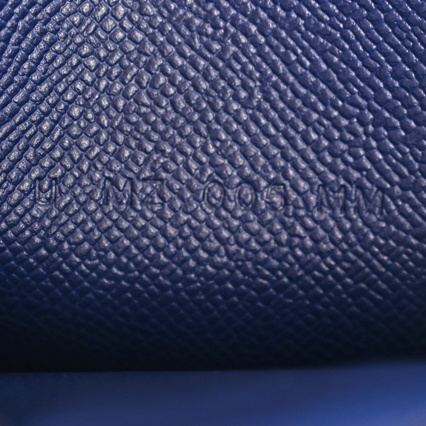 Madame Calfskin Kelly Pocket Compact Wallet Bleu Saphir