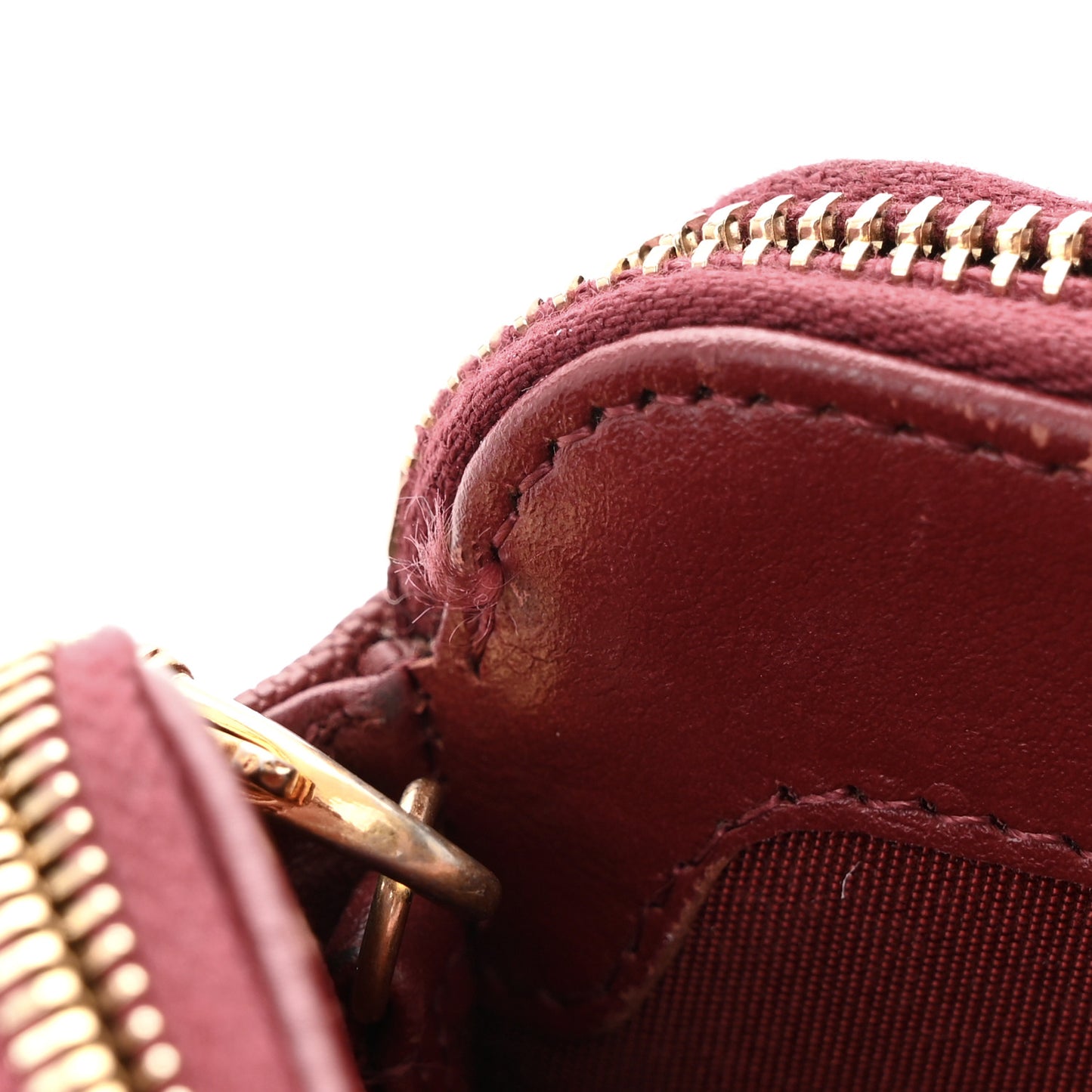 Caviar Quilted Small Boy Clutch With Chain Burgundy