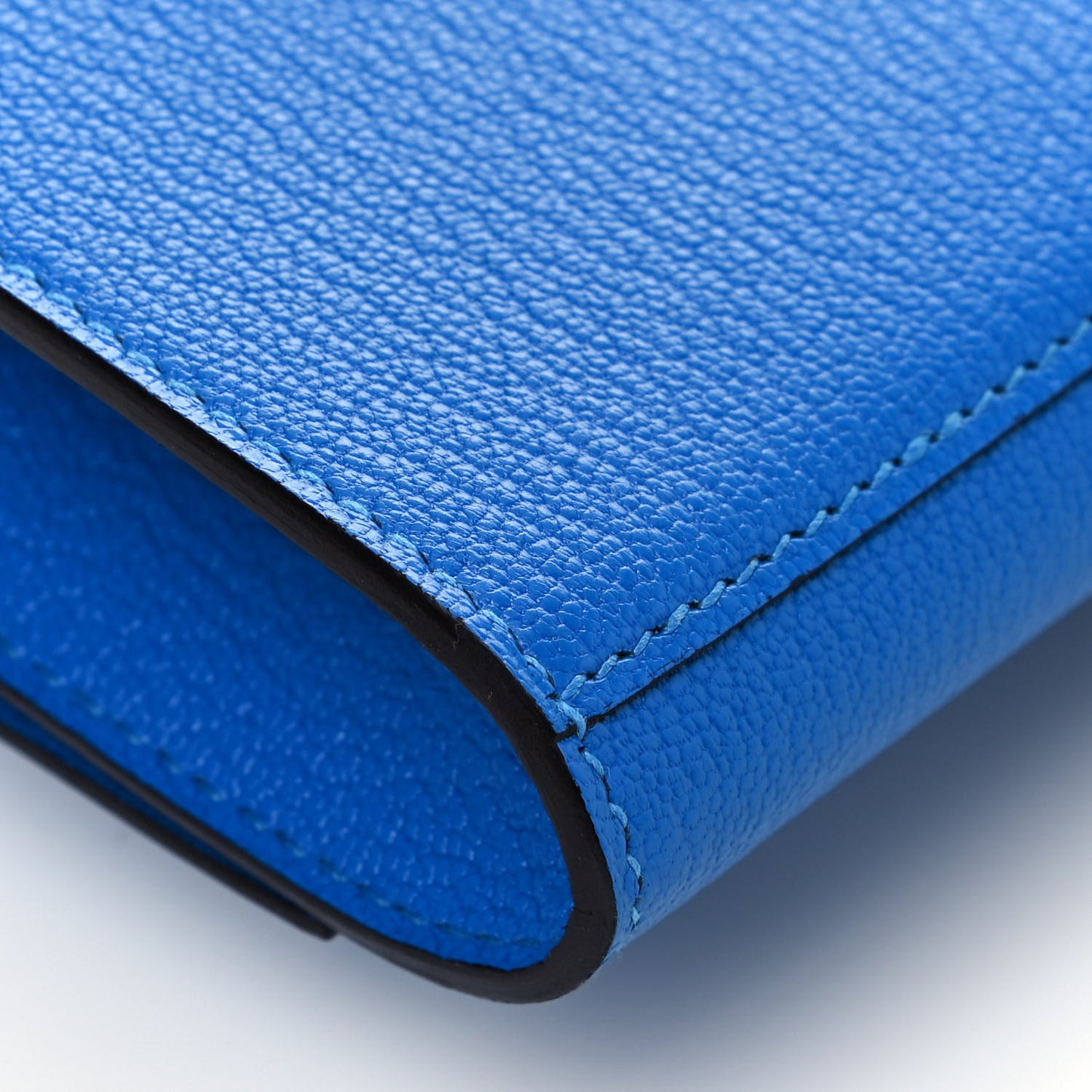 Chevre Mysore Medor 23 Clutch Bleu Hydra