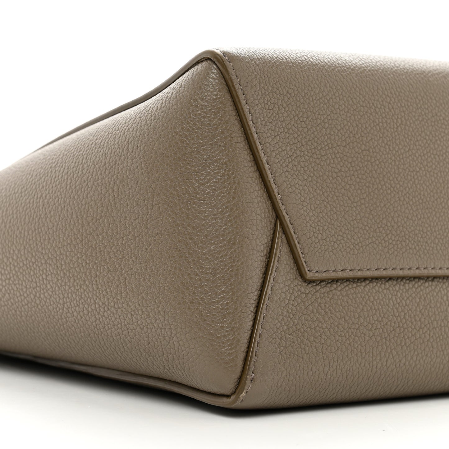 Soft Grained Calfskin Small Sangle Bucket Bag Taupe