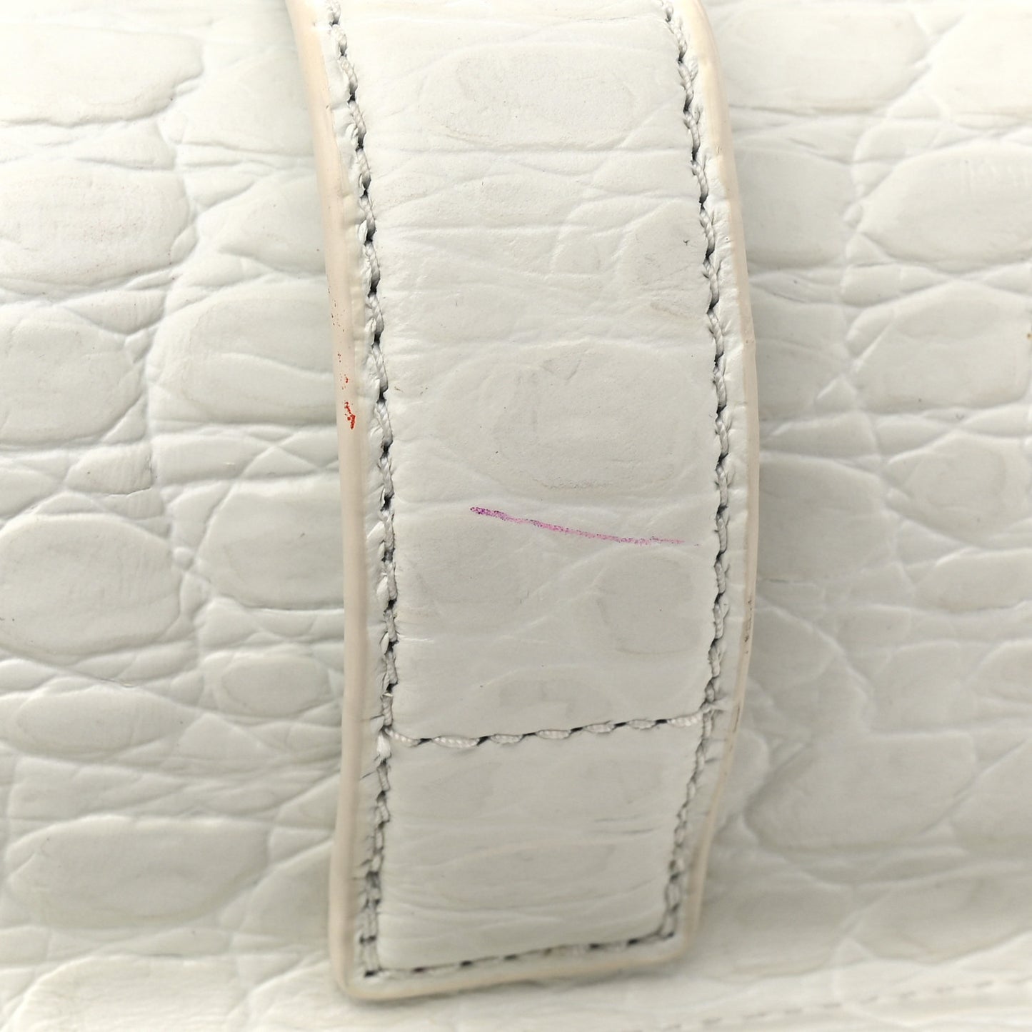 Croc Embossed Medium The Tote Bag White