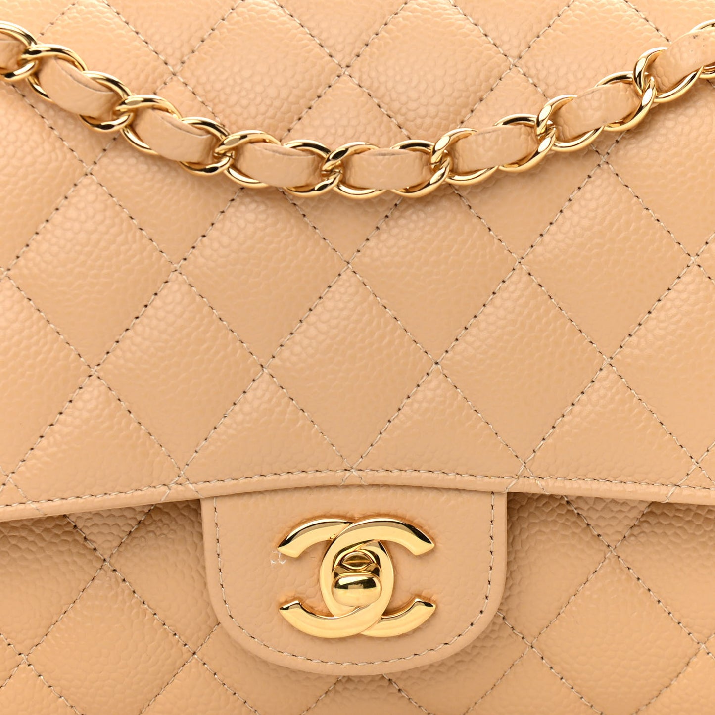 Caviar Quilted Medium Double Flap Beige Clair