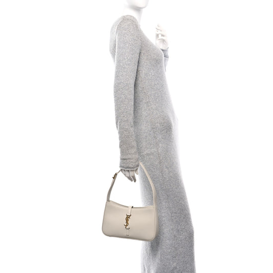 Smooth Calfskin Le 5 A 7 Hobo Blanc Vintage