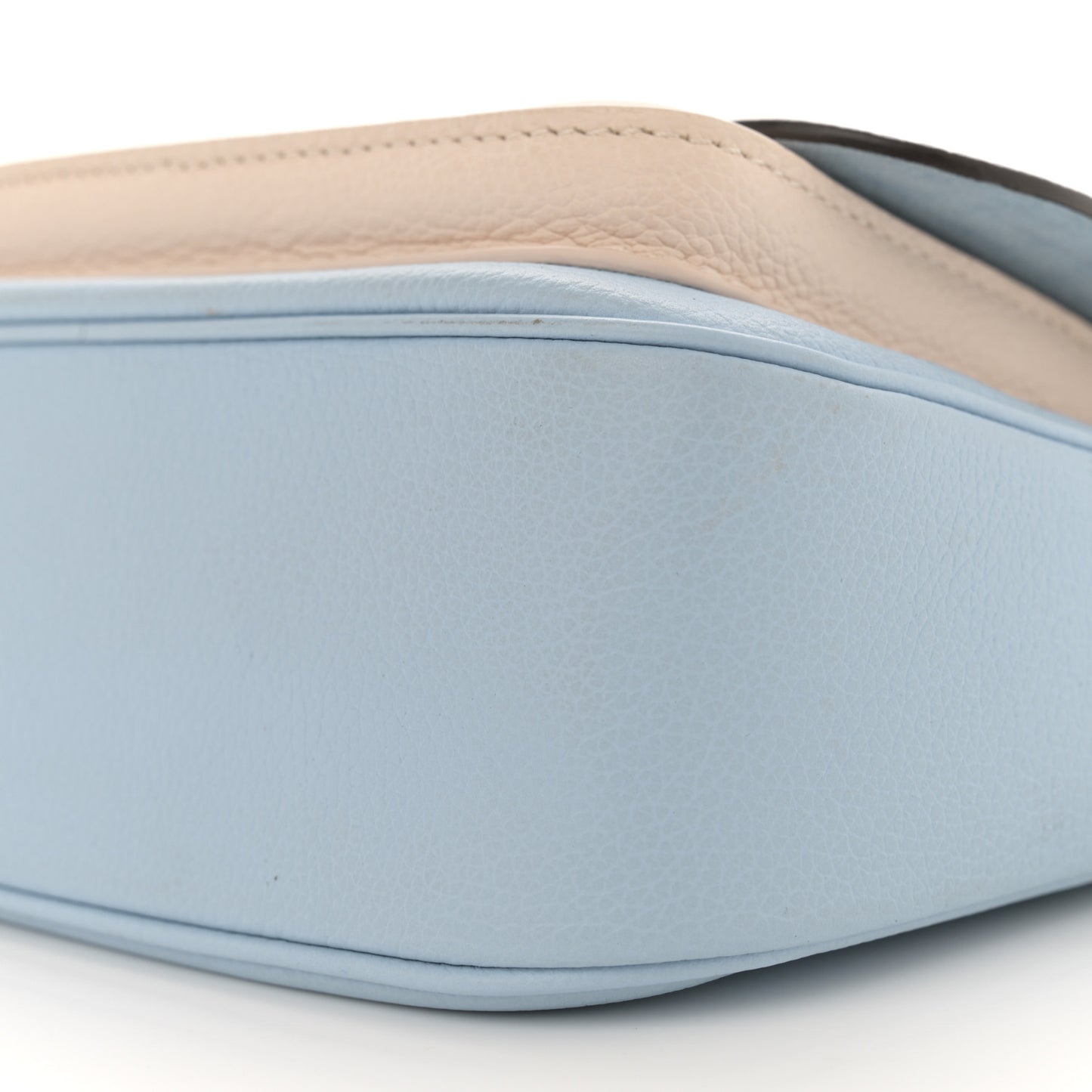 Grained Calfskin Lockme Tender Bleu Nuage